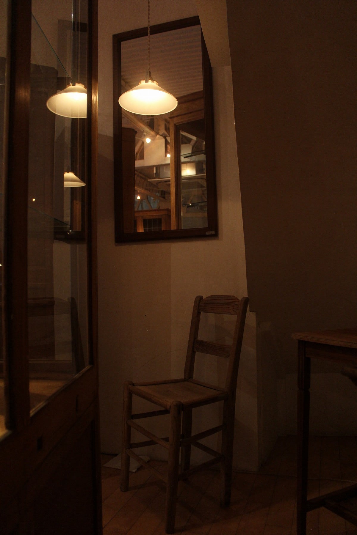 #0266 mirror