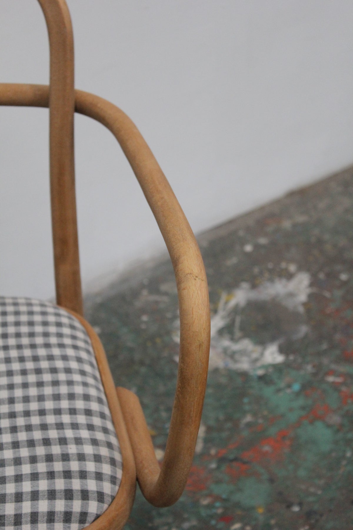 #1041 arm chair