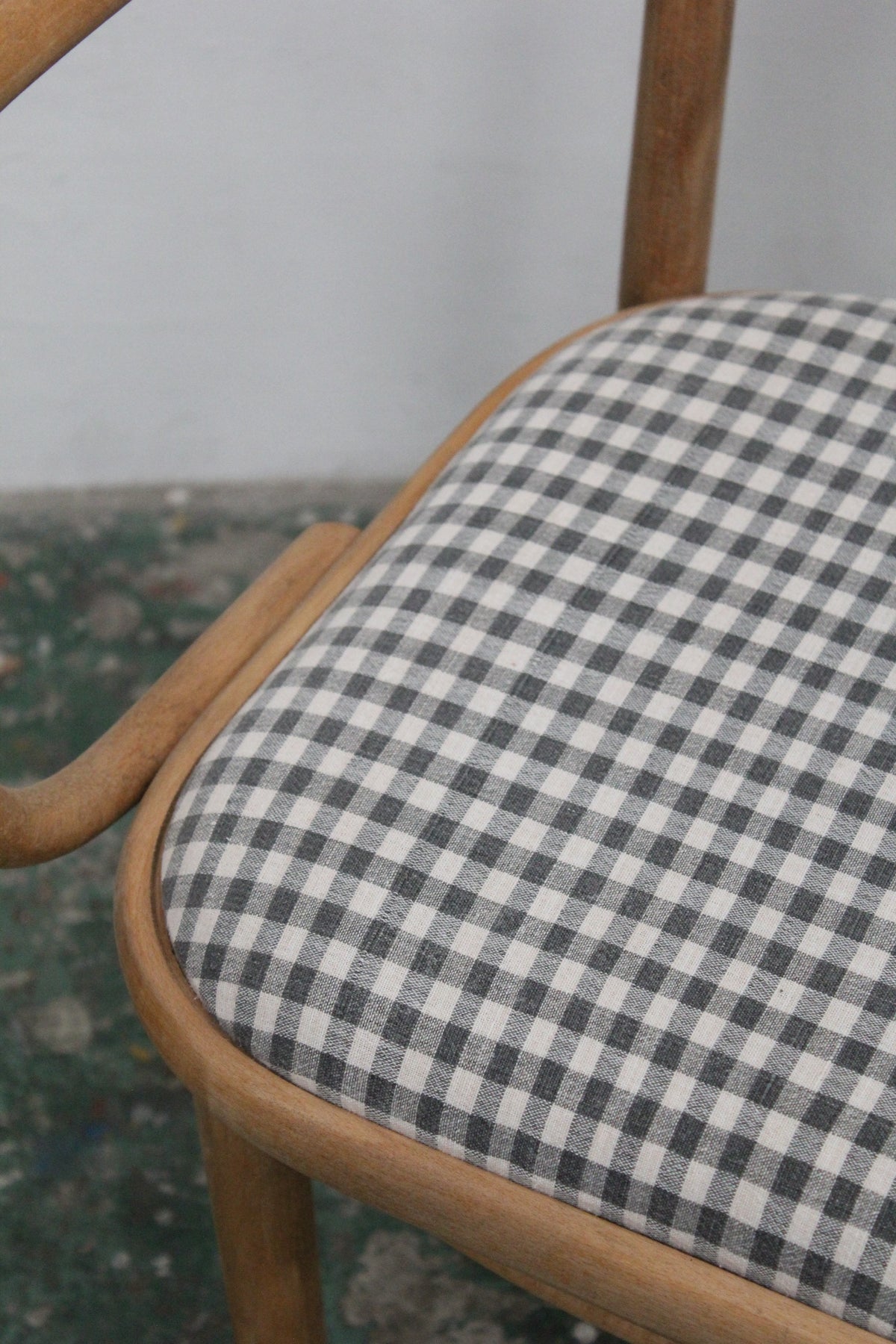 #1041 arm chair