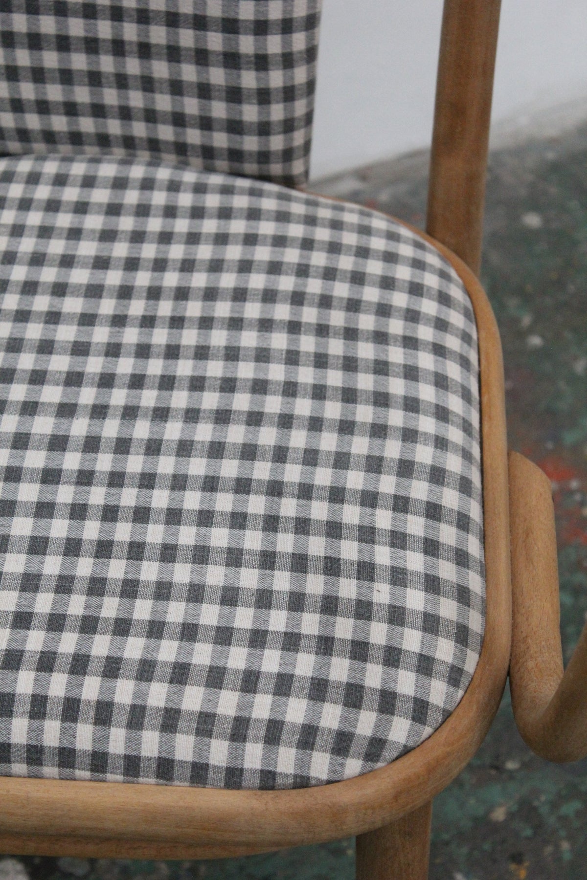 #1041 arm chair