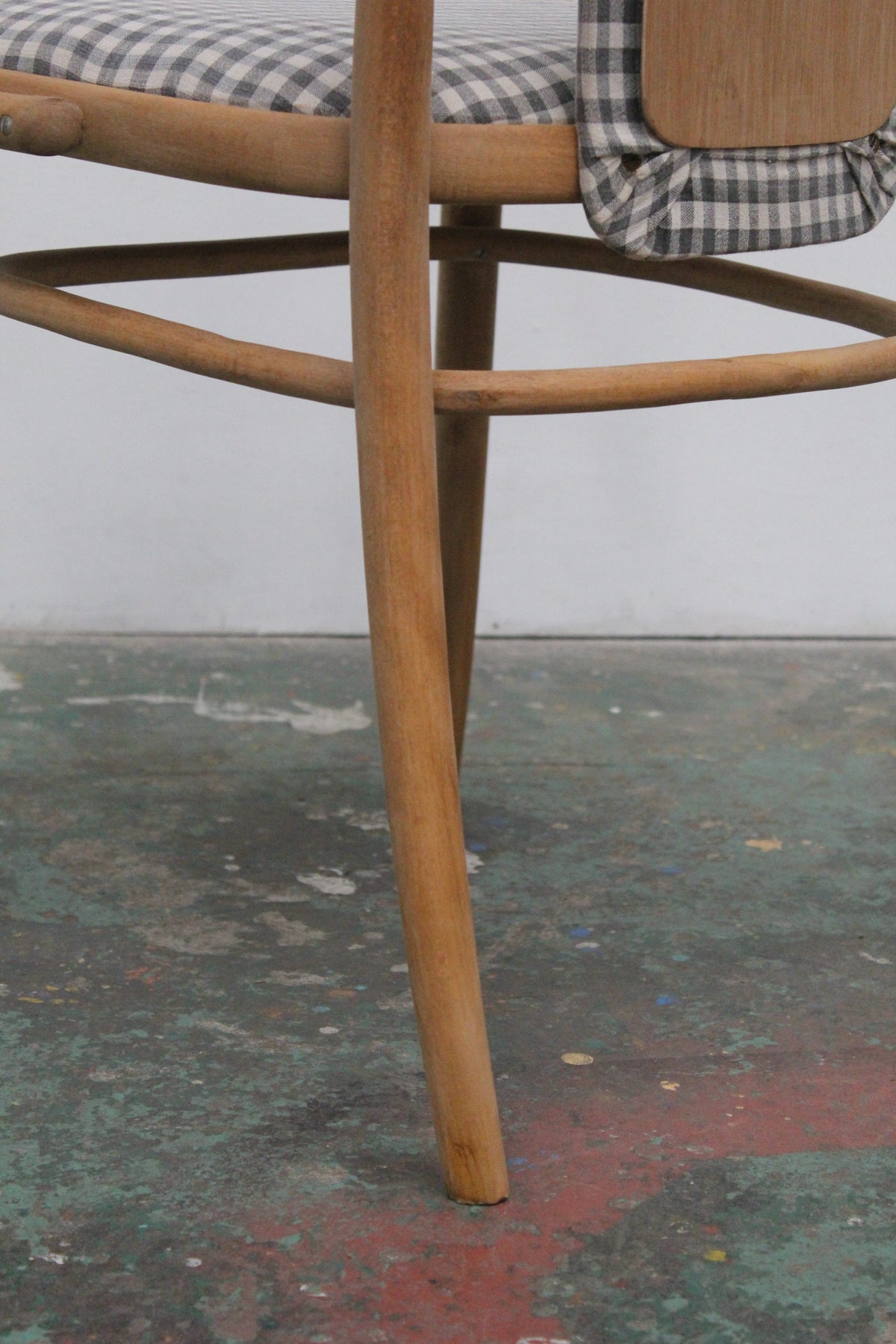 #1041 arm chair