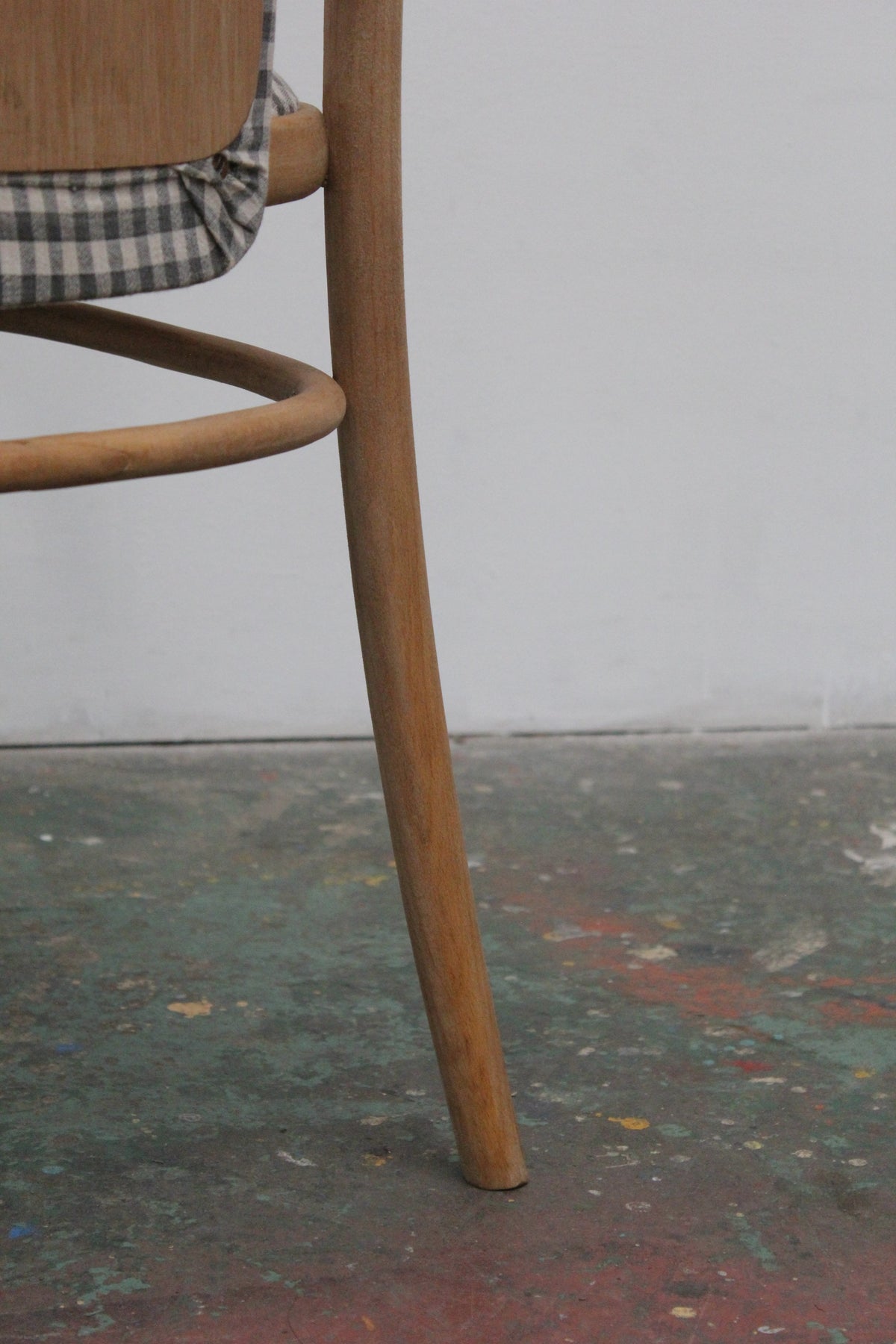 #1041 arm chair