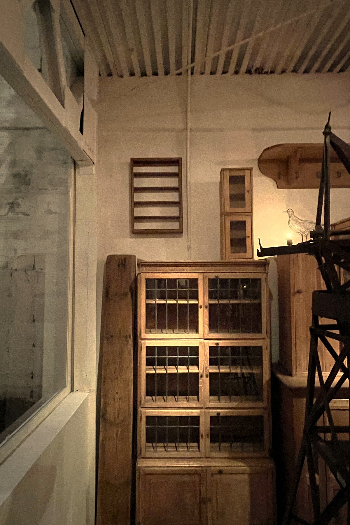 #1103 shelf