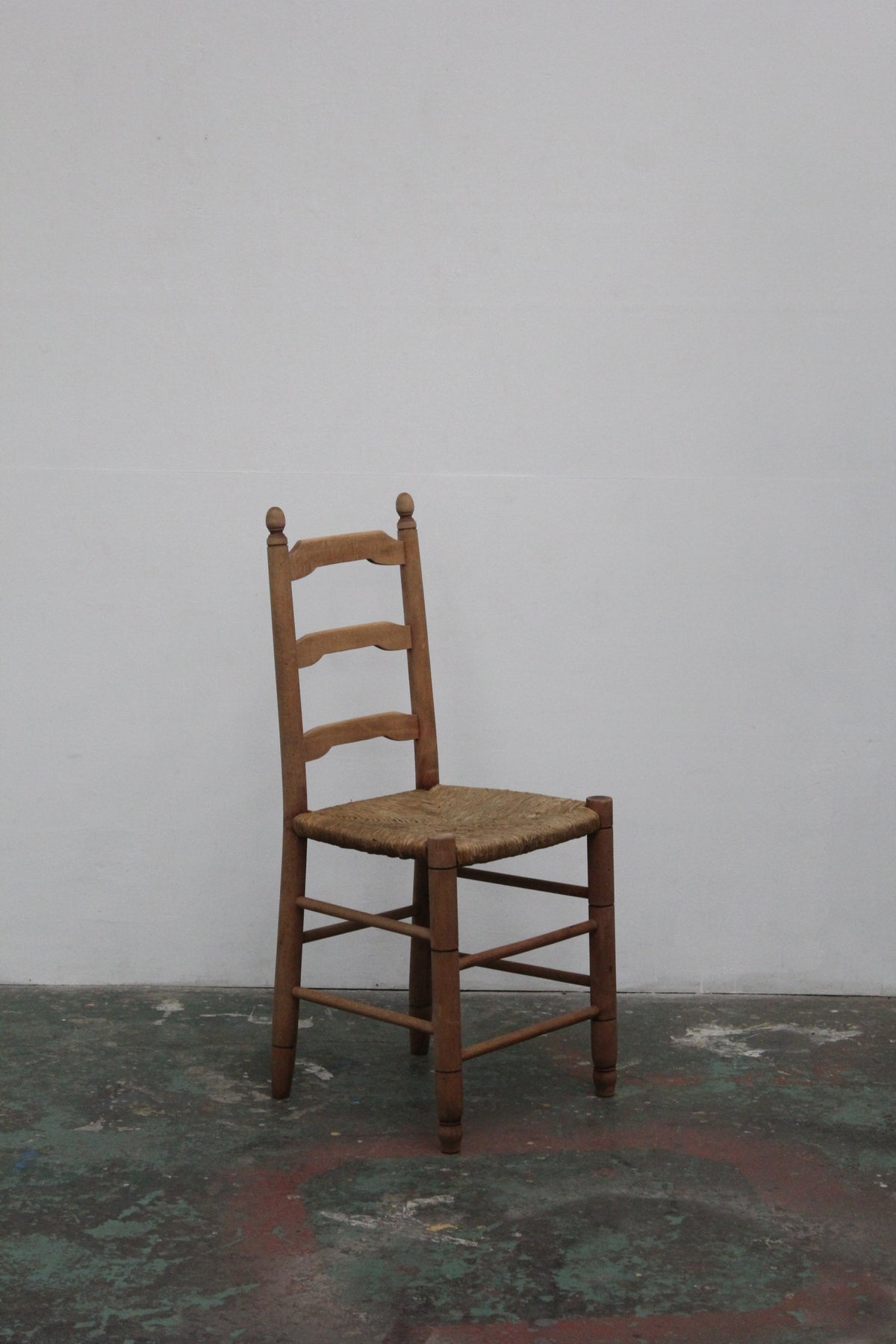 #1069 chair