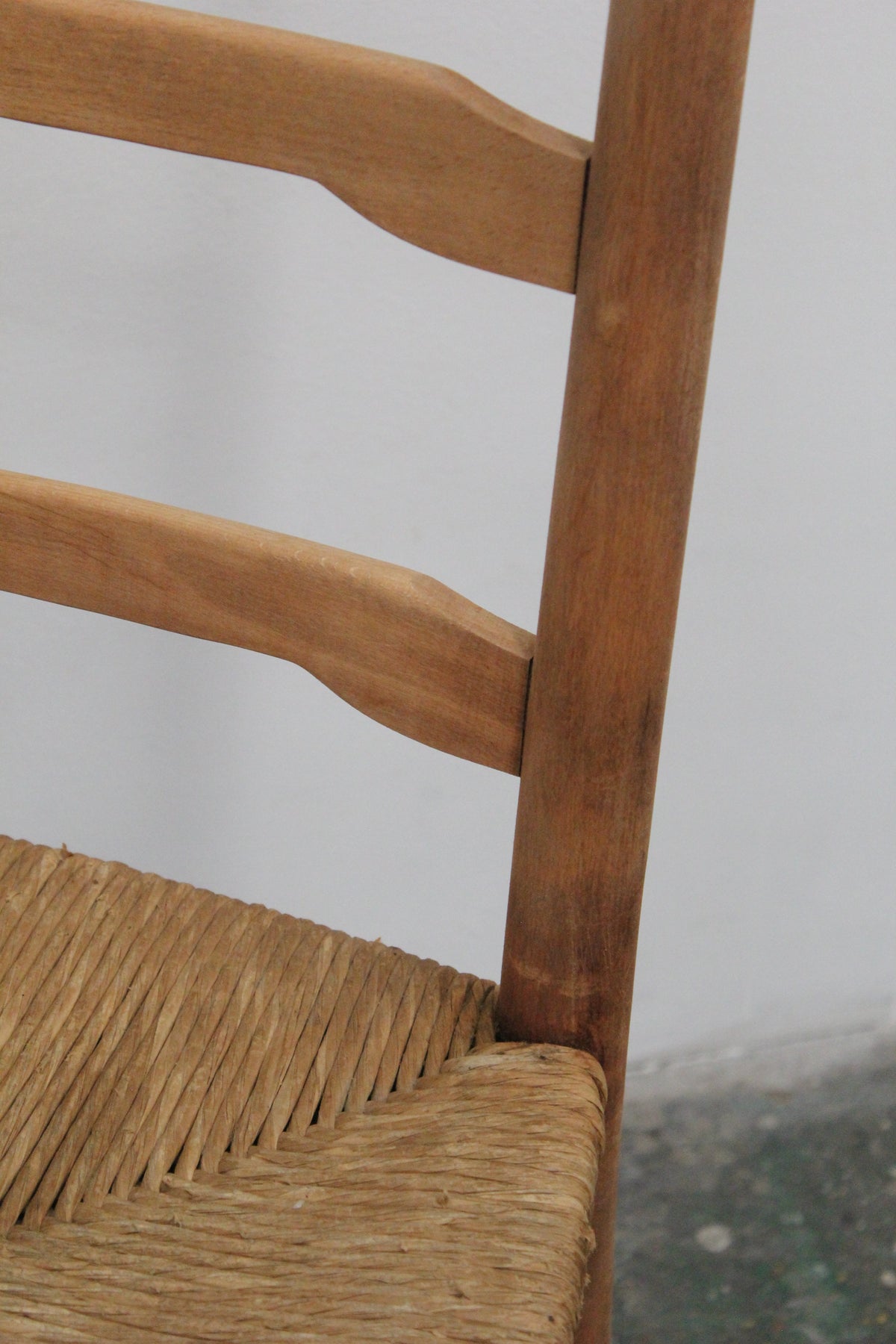 #1069 chair