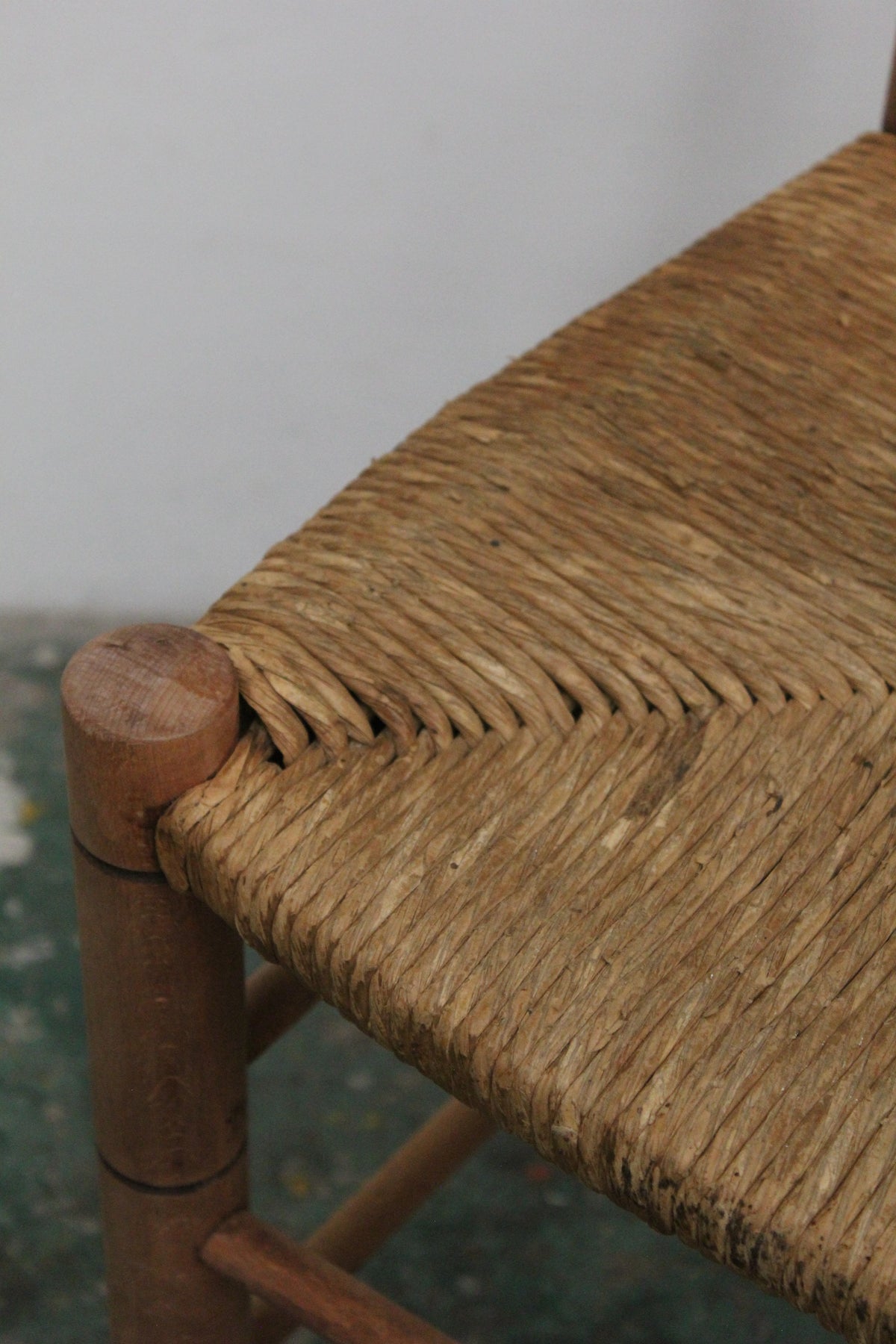 #1069 chair