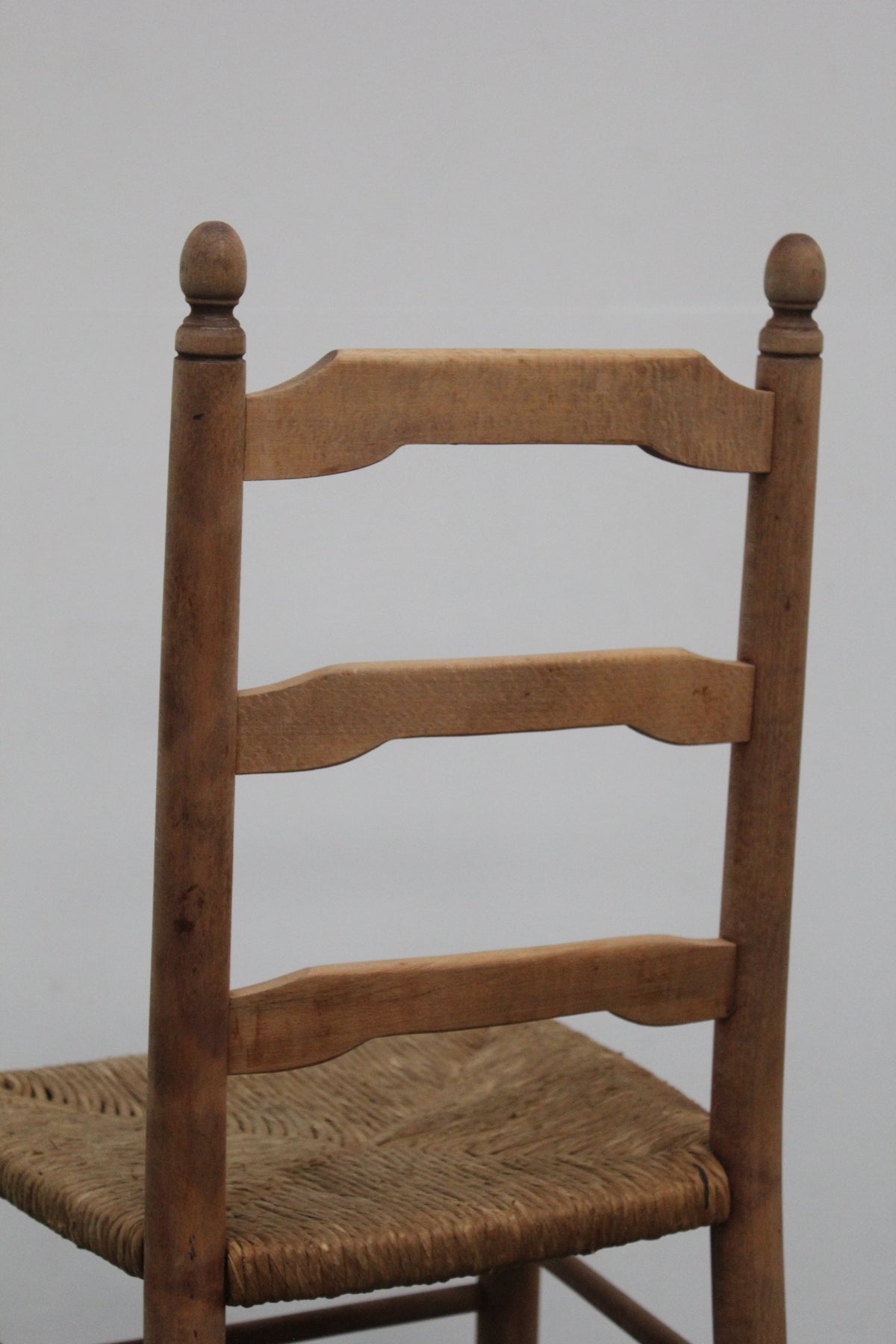 #1069 chair