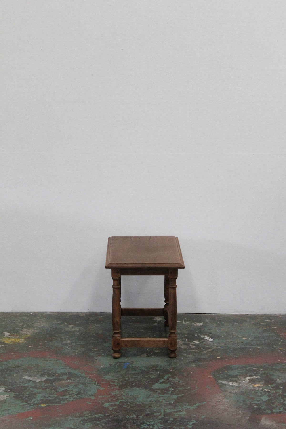 #0941 side table