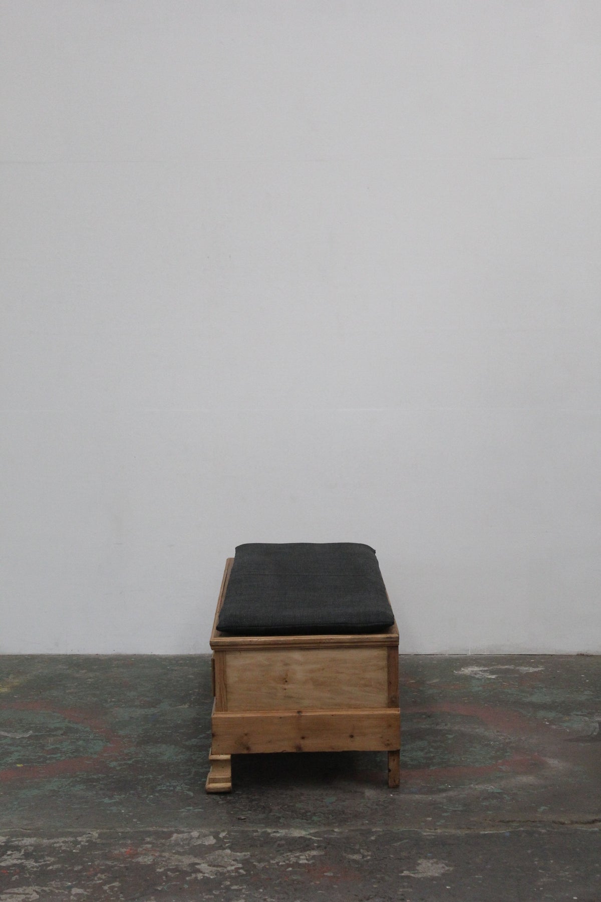 #1147 bench