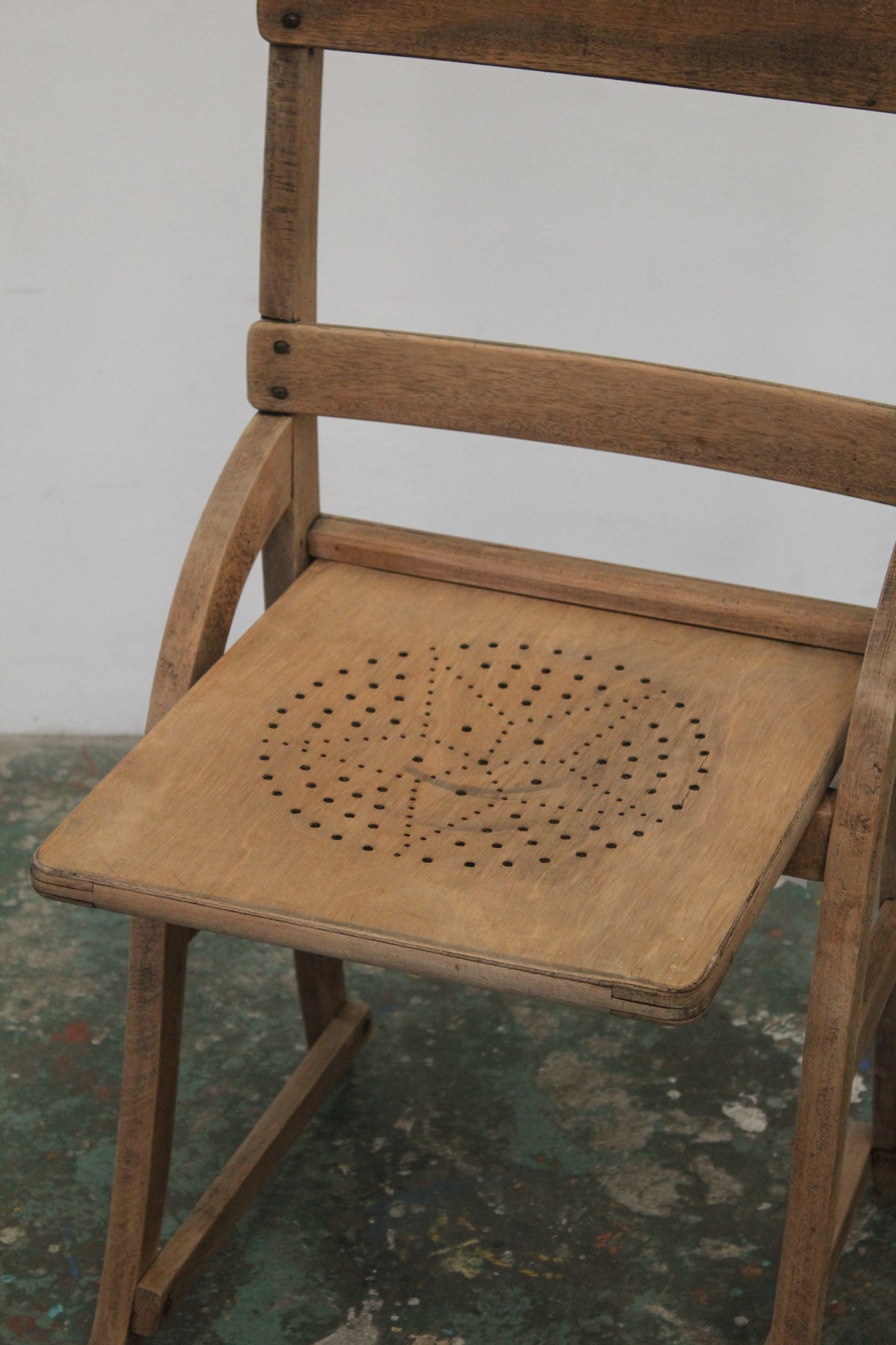 #1254 theater chair