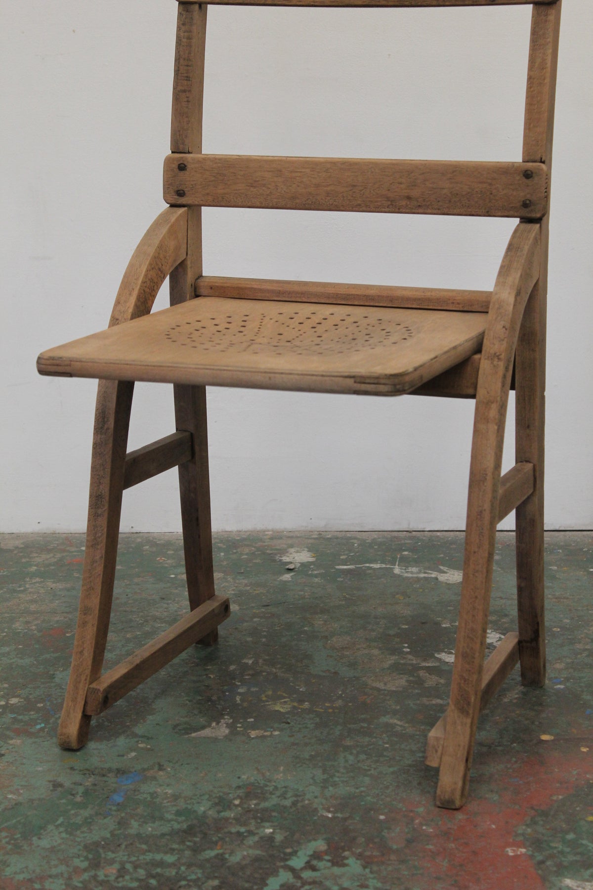 #1254 theater chair