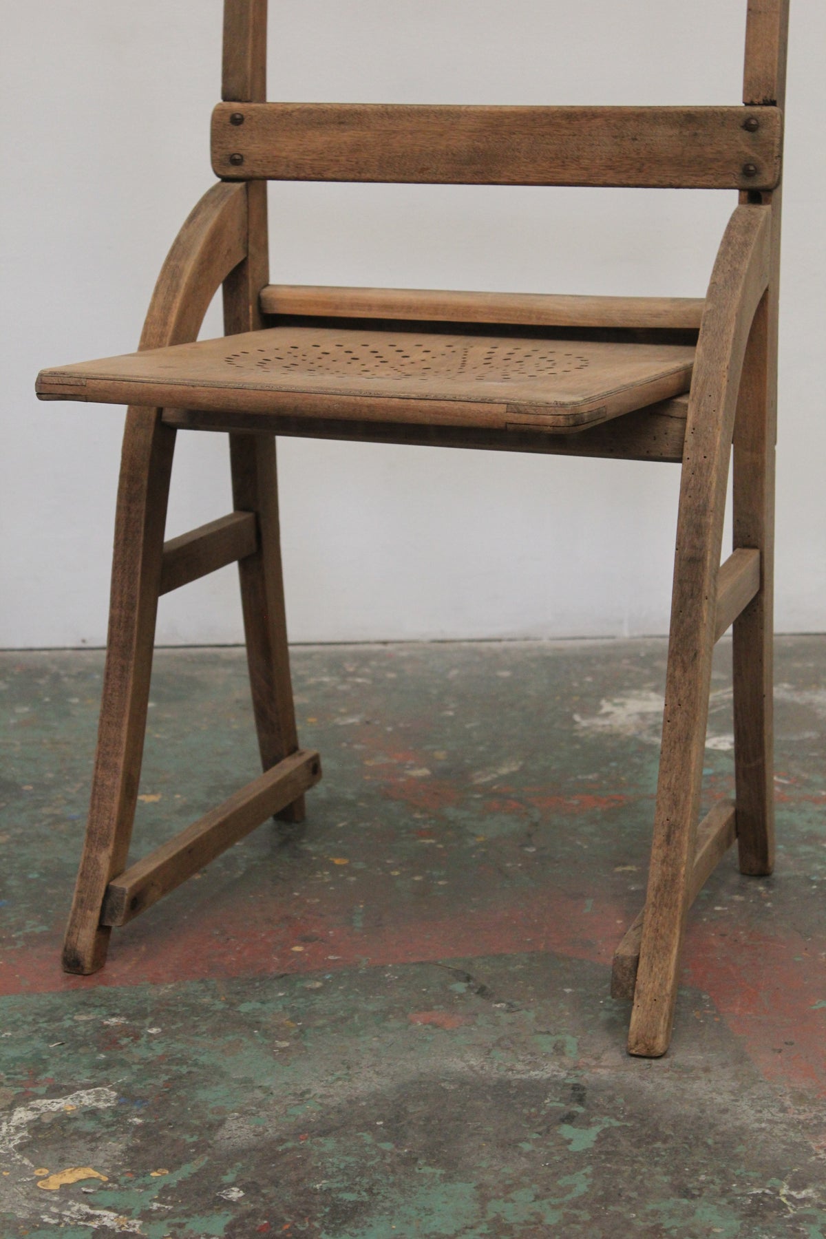 #1254 theater chair