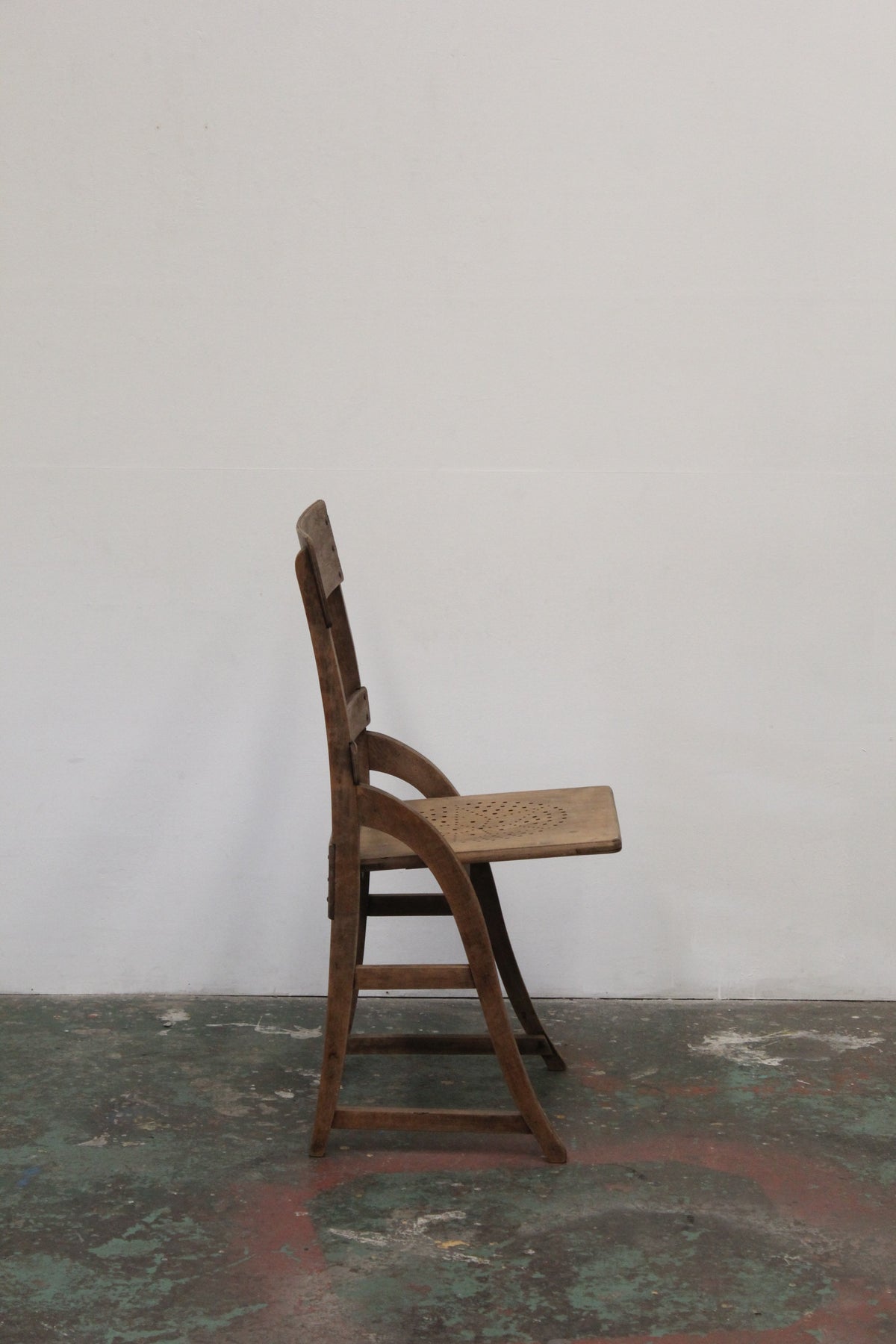 #1254 theater chair