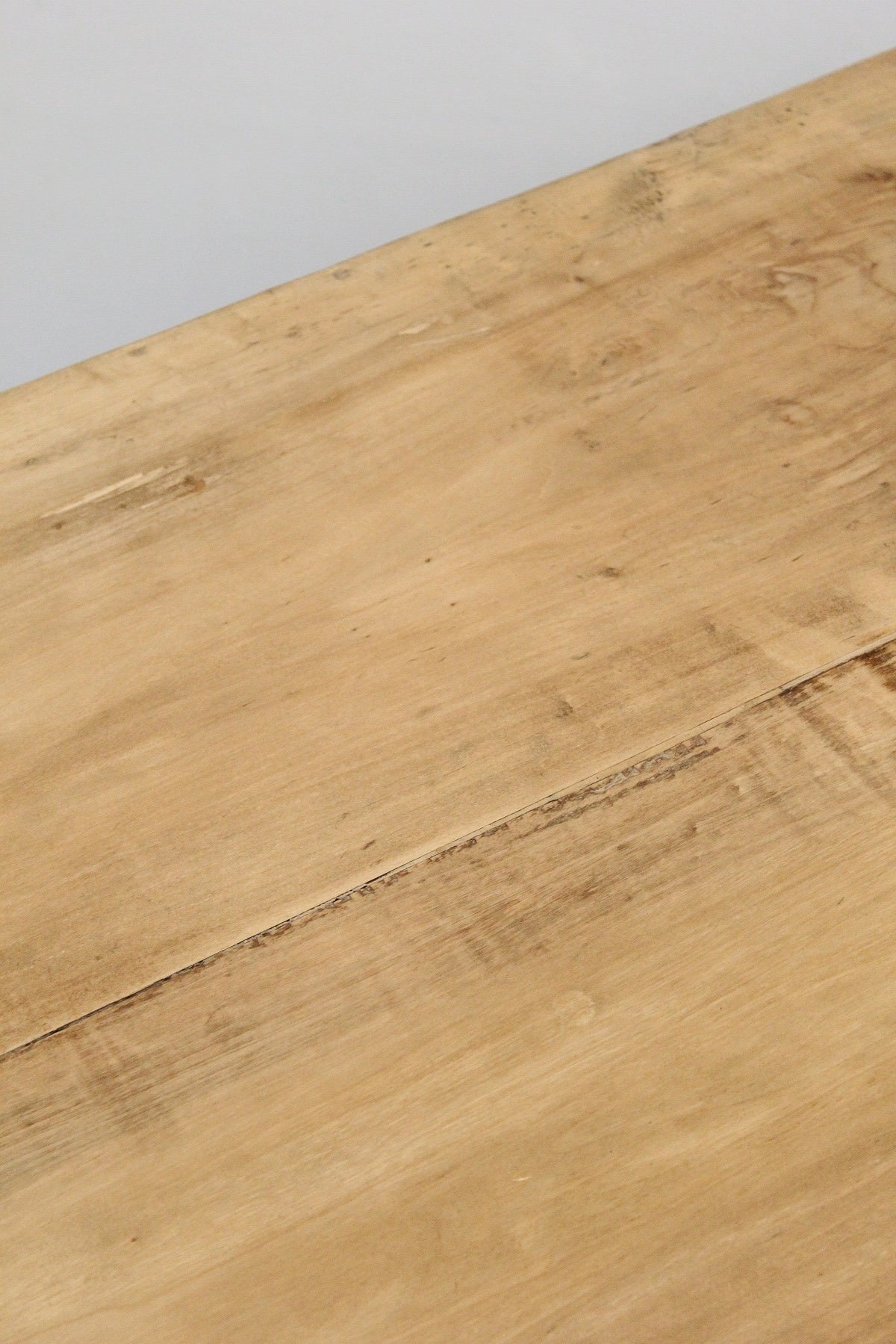 #0951 table