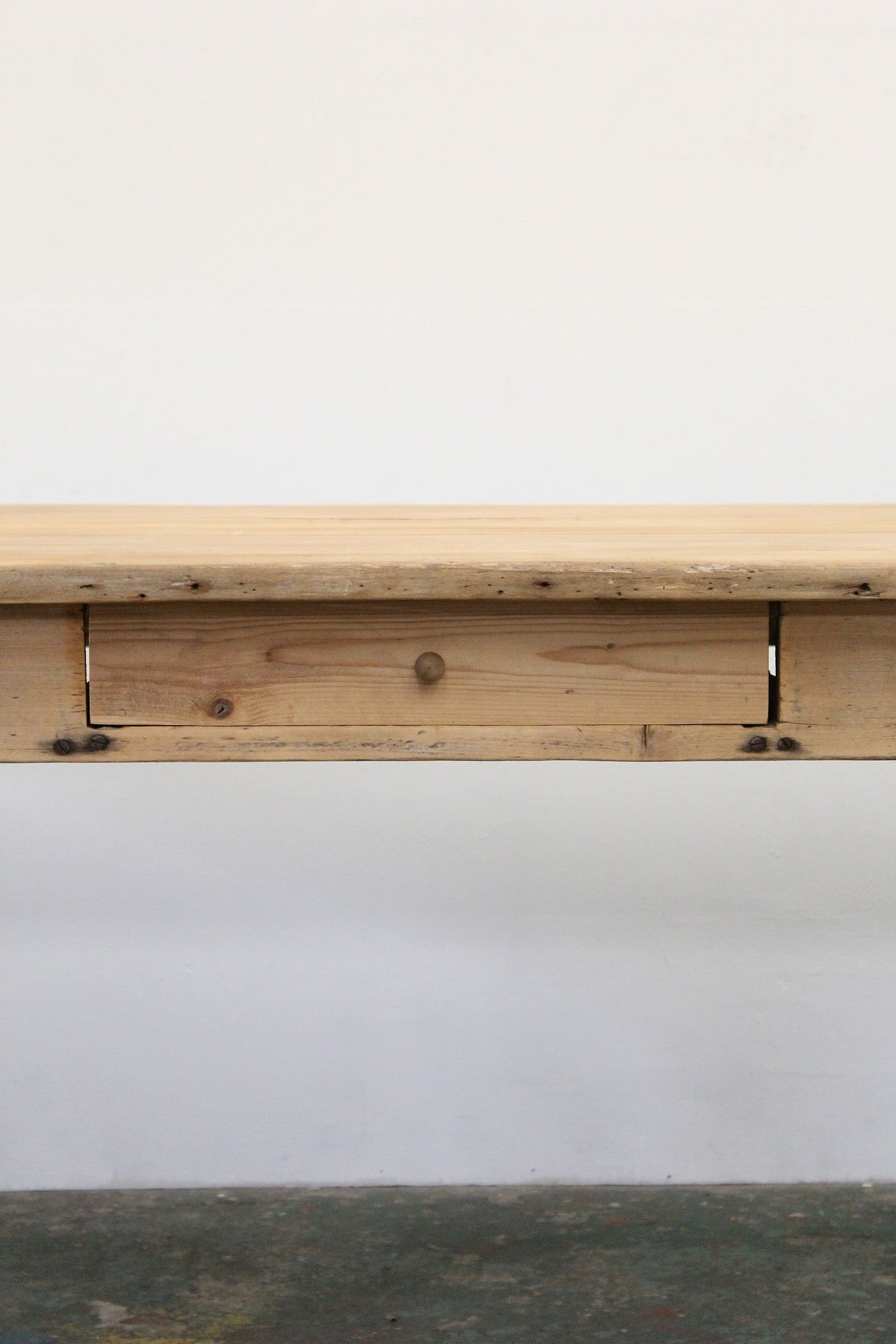 #0951 table