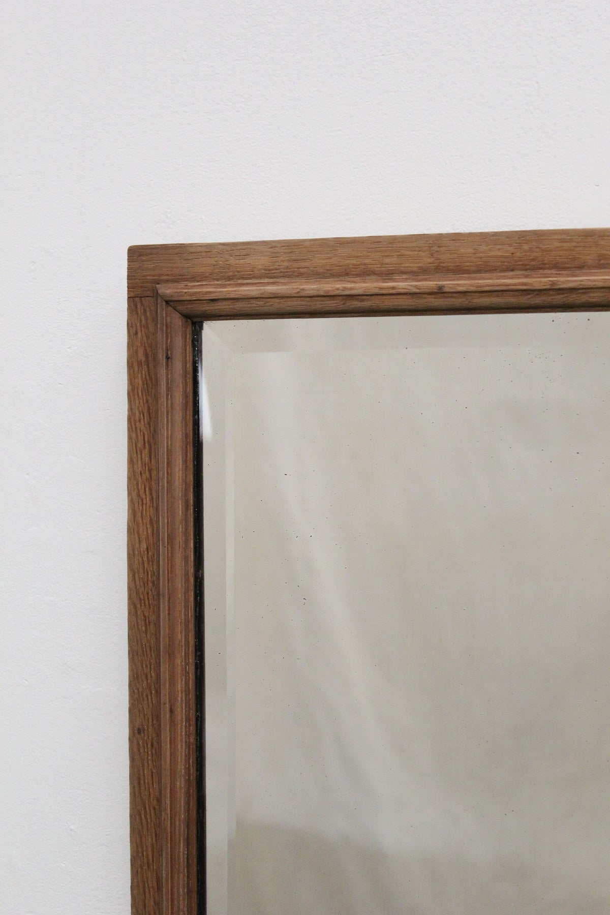 #0953 mirror