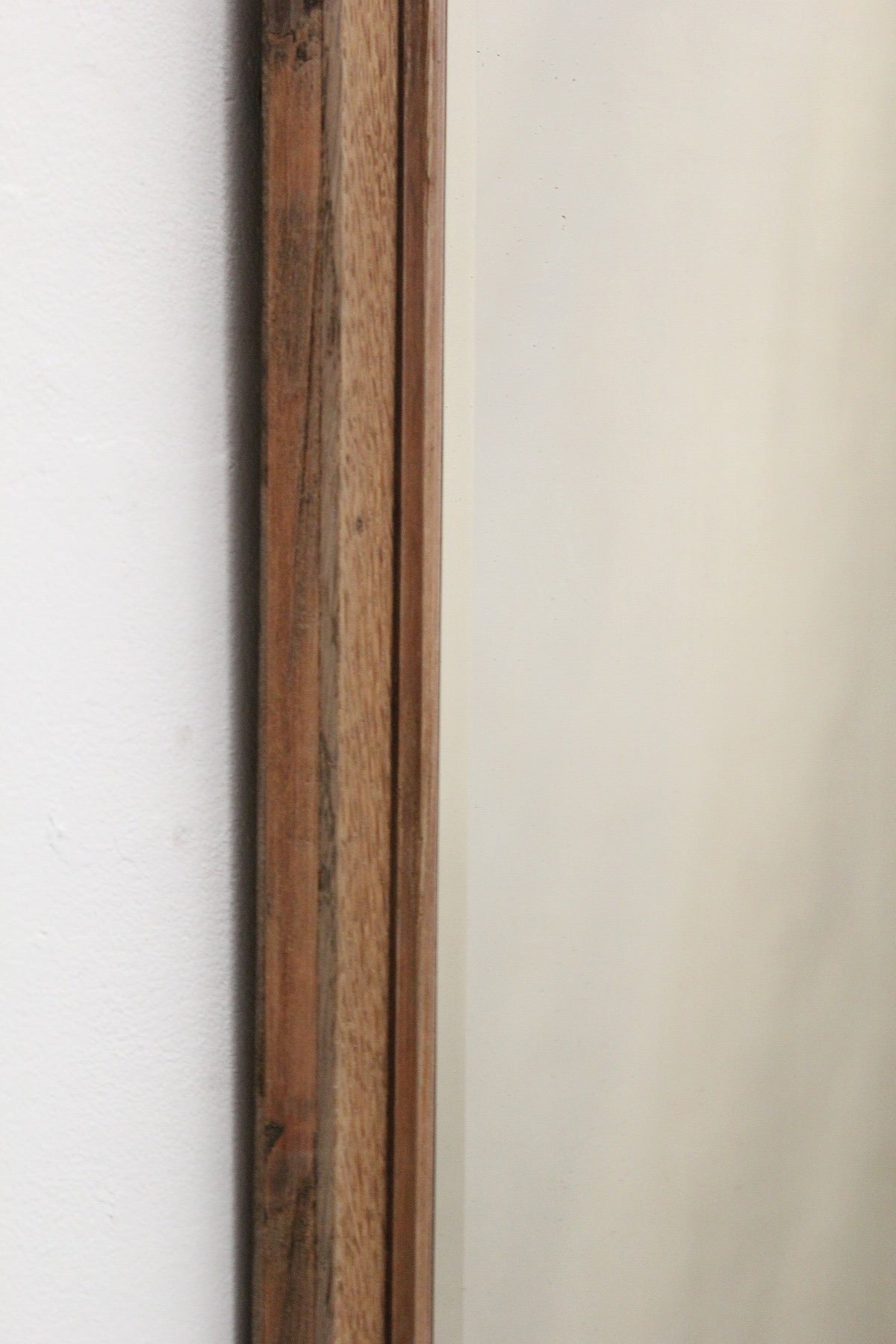 #0953 mirror