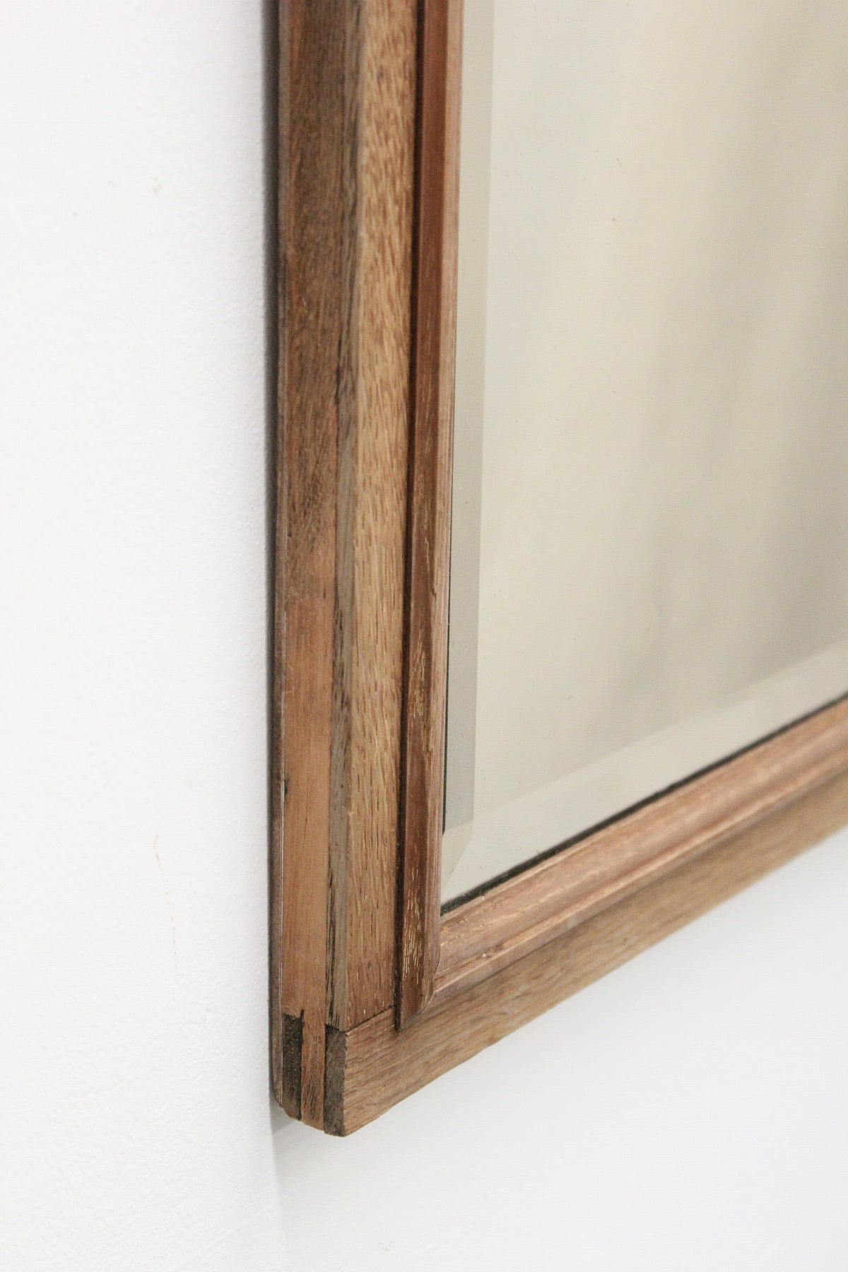 #0953 mirror