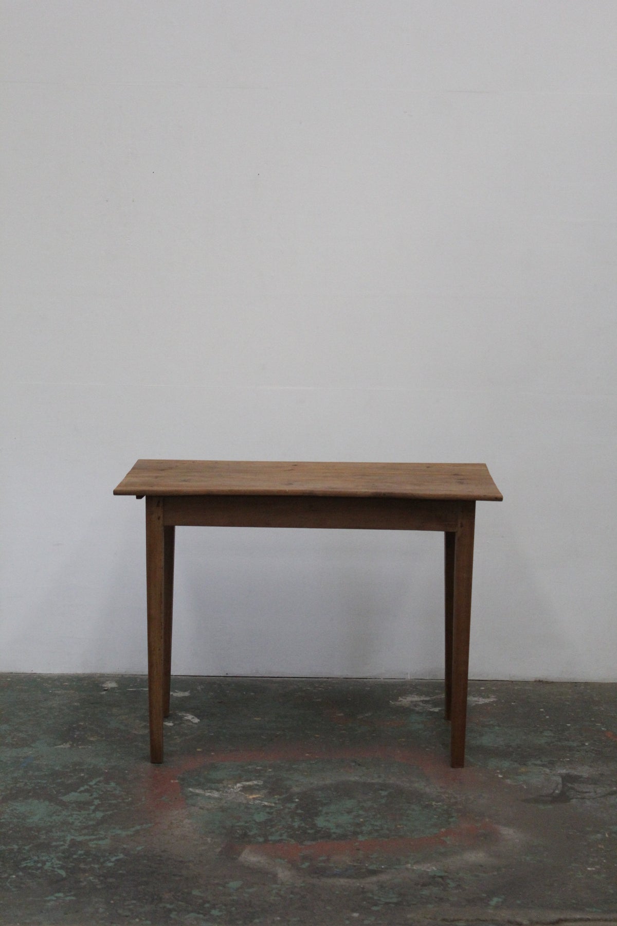 #1568 table