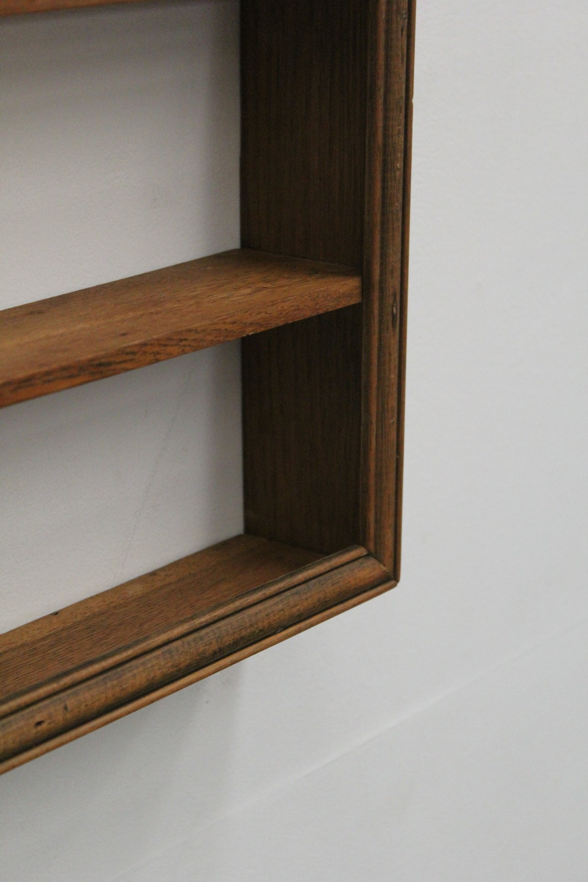 #1103 shelf