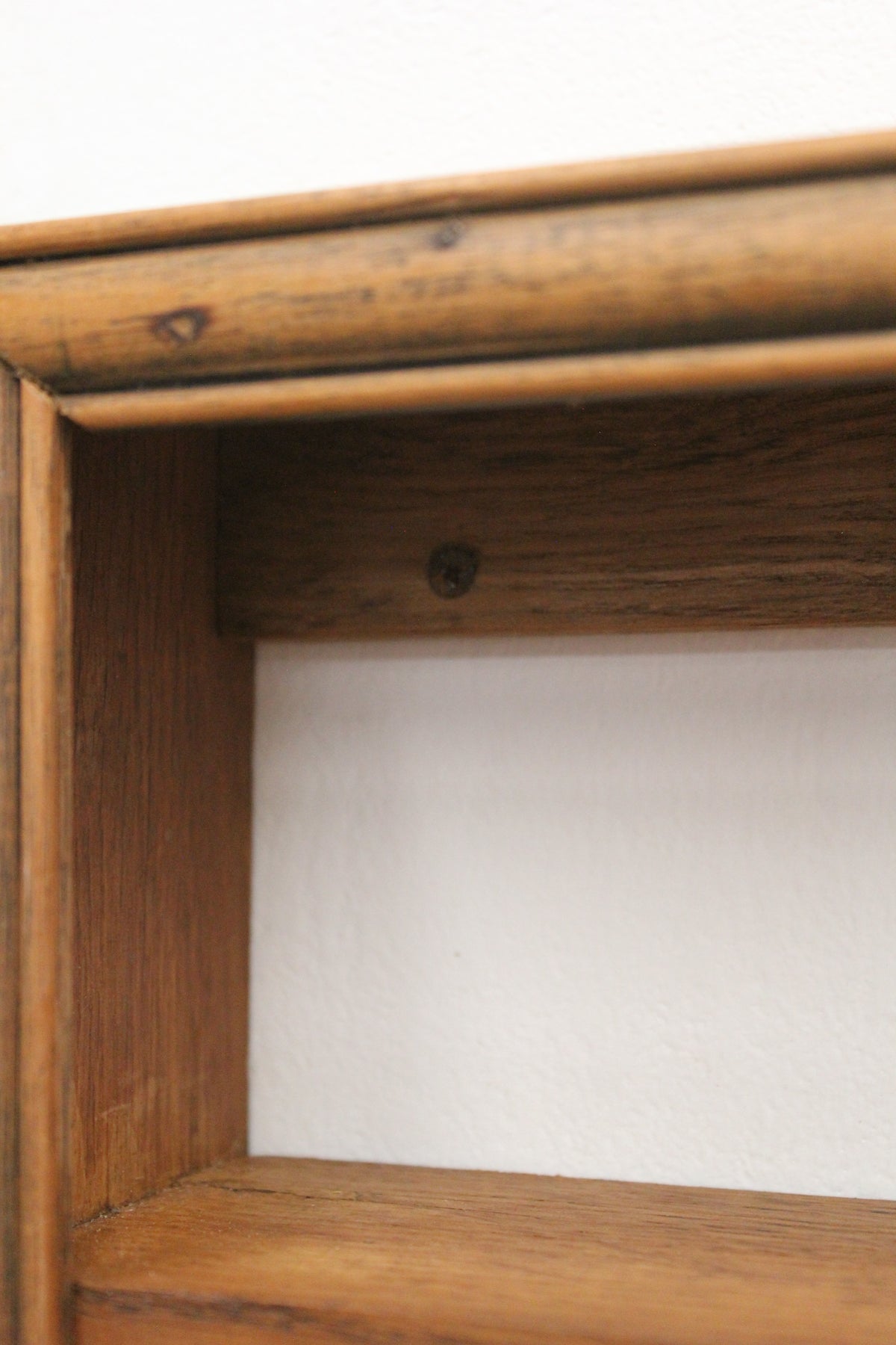 #1103 shelf