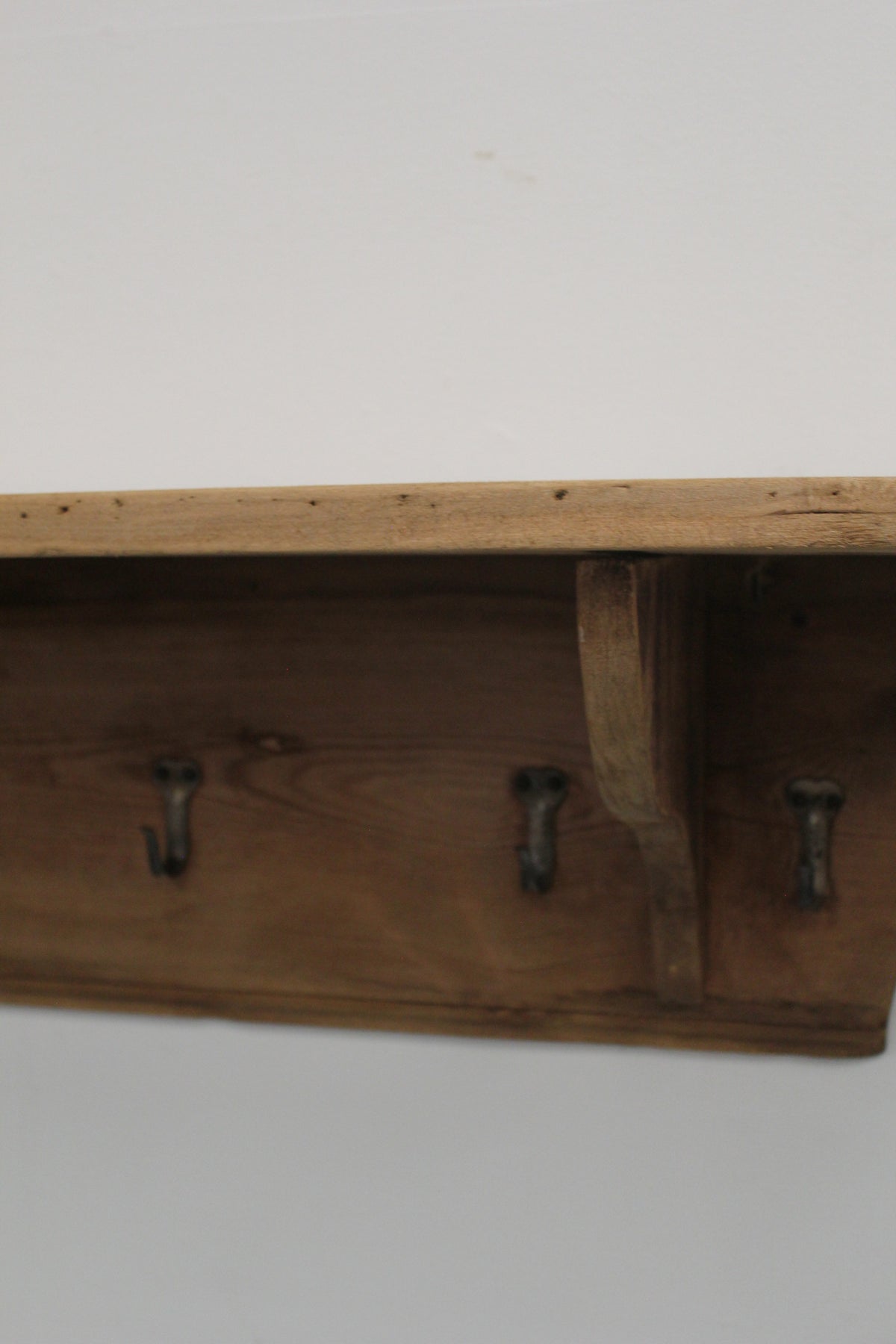 #1135 shelf