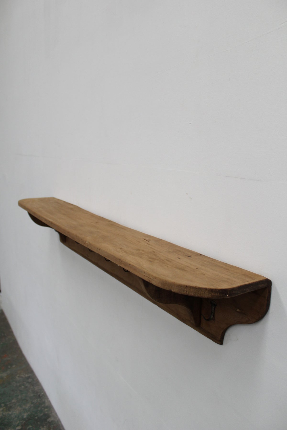 #1135 shelf