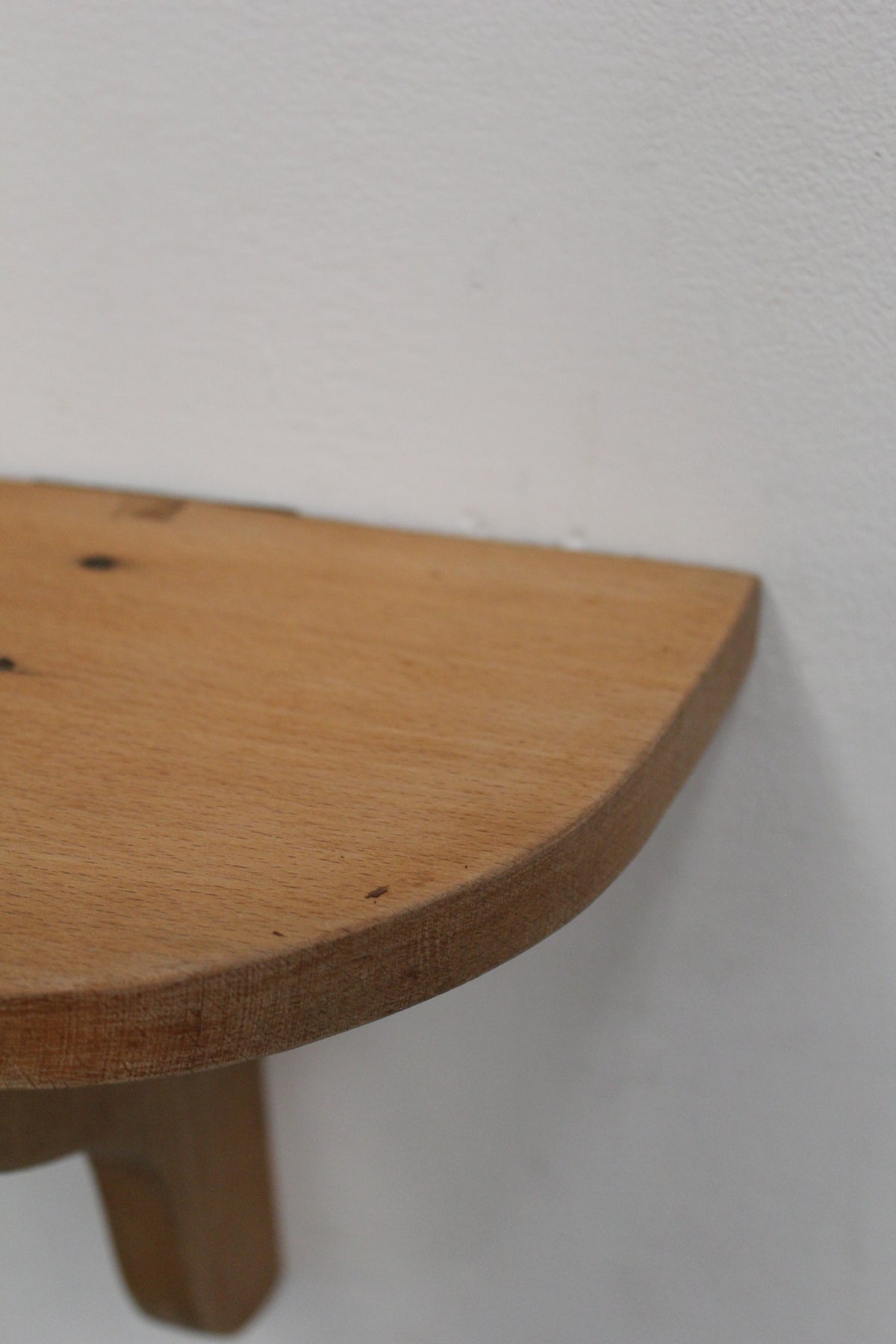 #0740 shelf