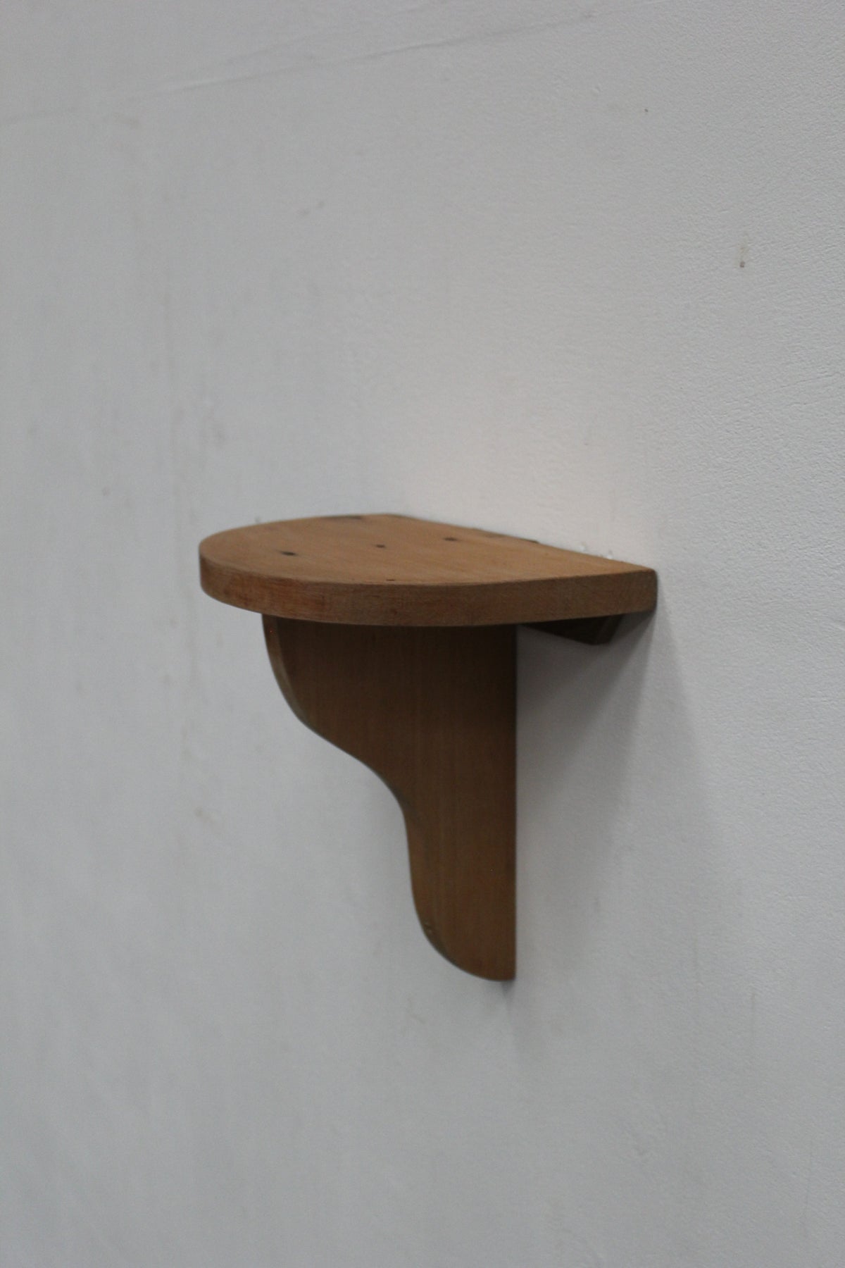 #0740 shelf