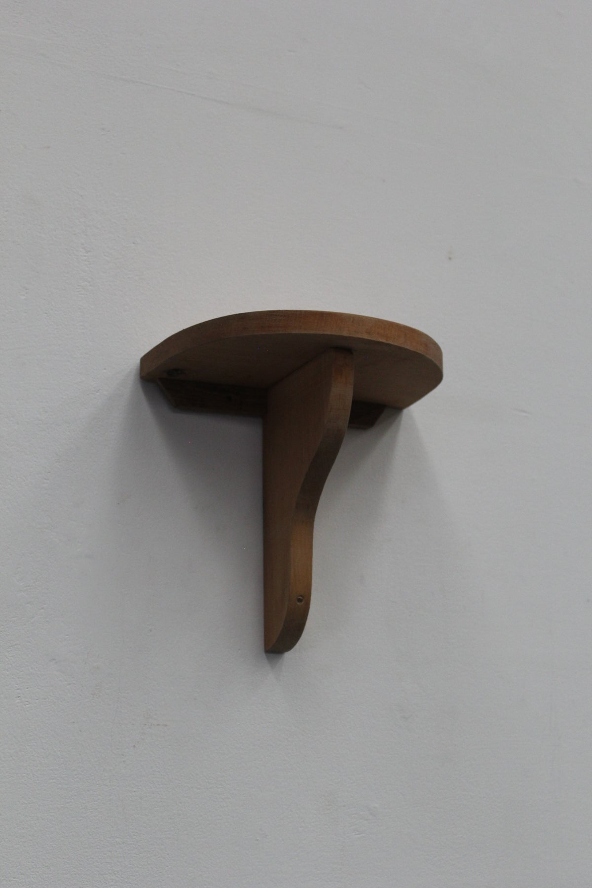 #0740 shelf