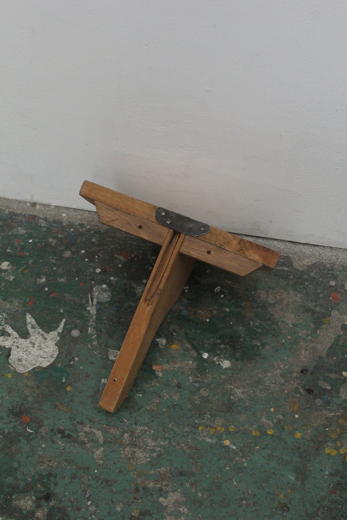 #0740 shelf