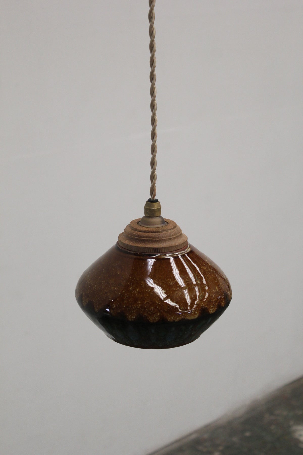 #1572 pendant lamp