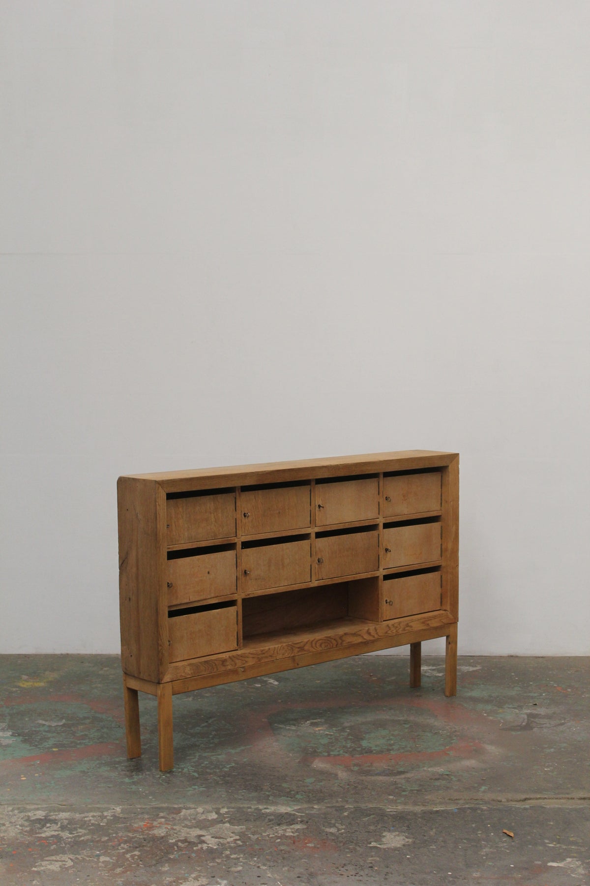 #1567 cabinet