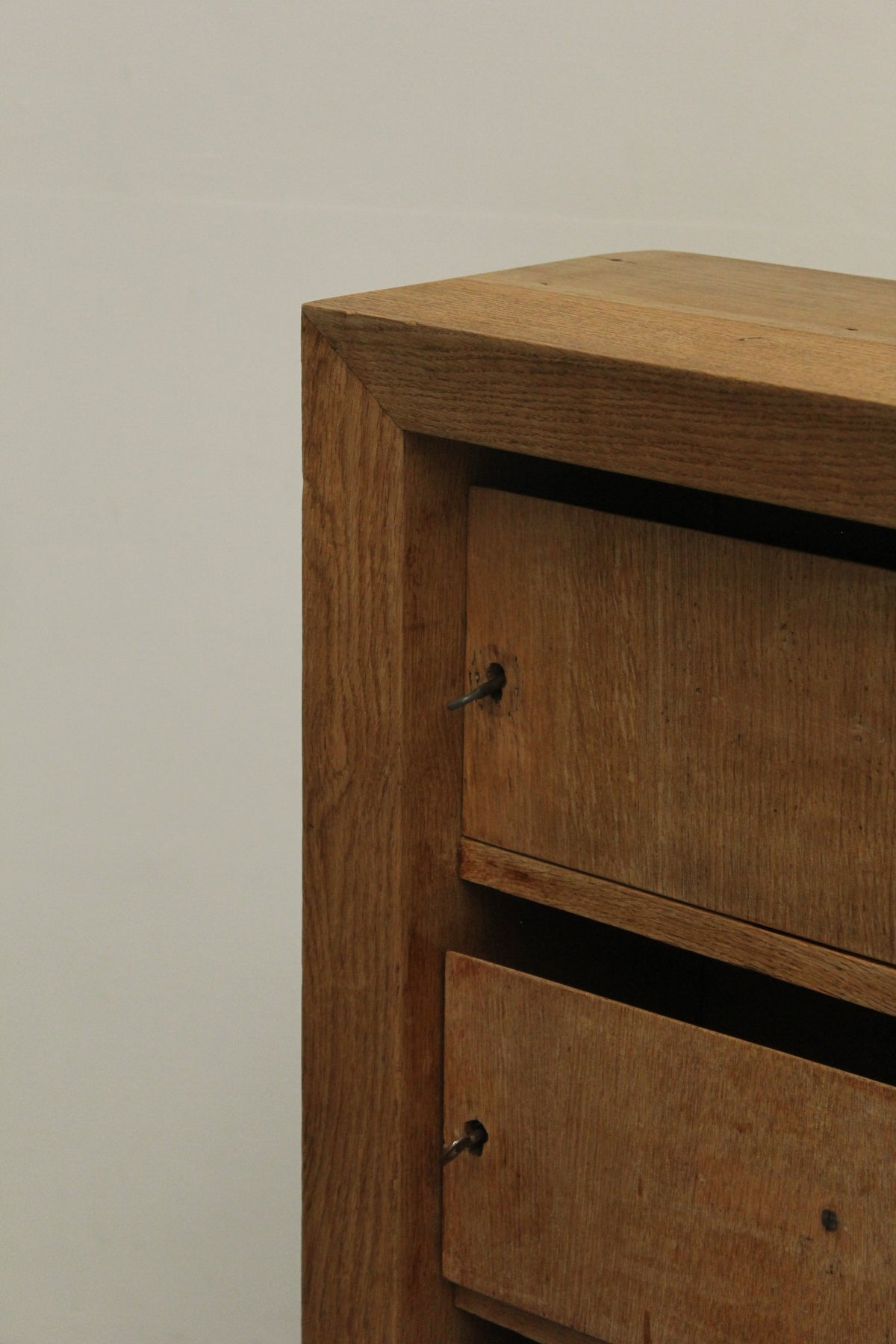 #1567 cabinet