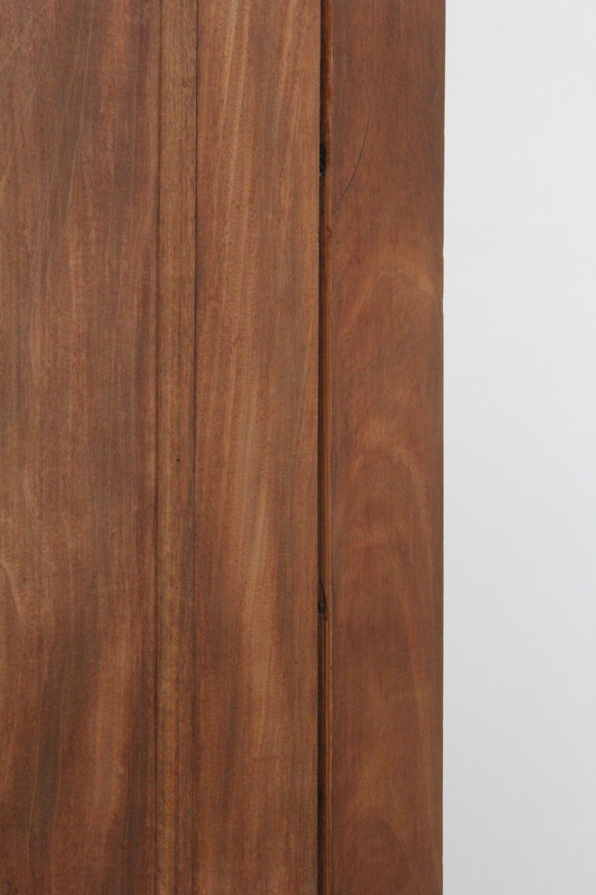 #1099 cabinet