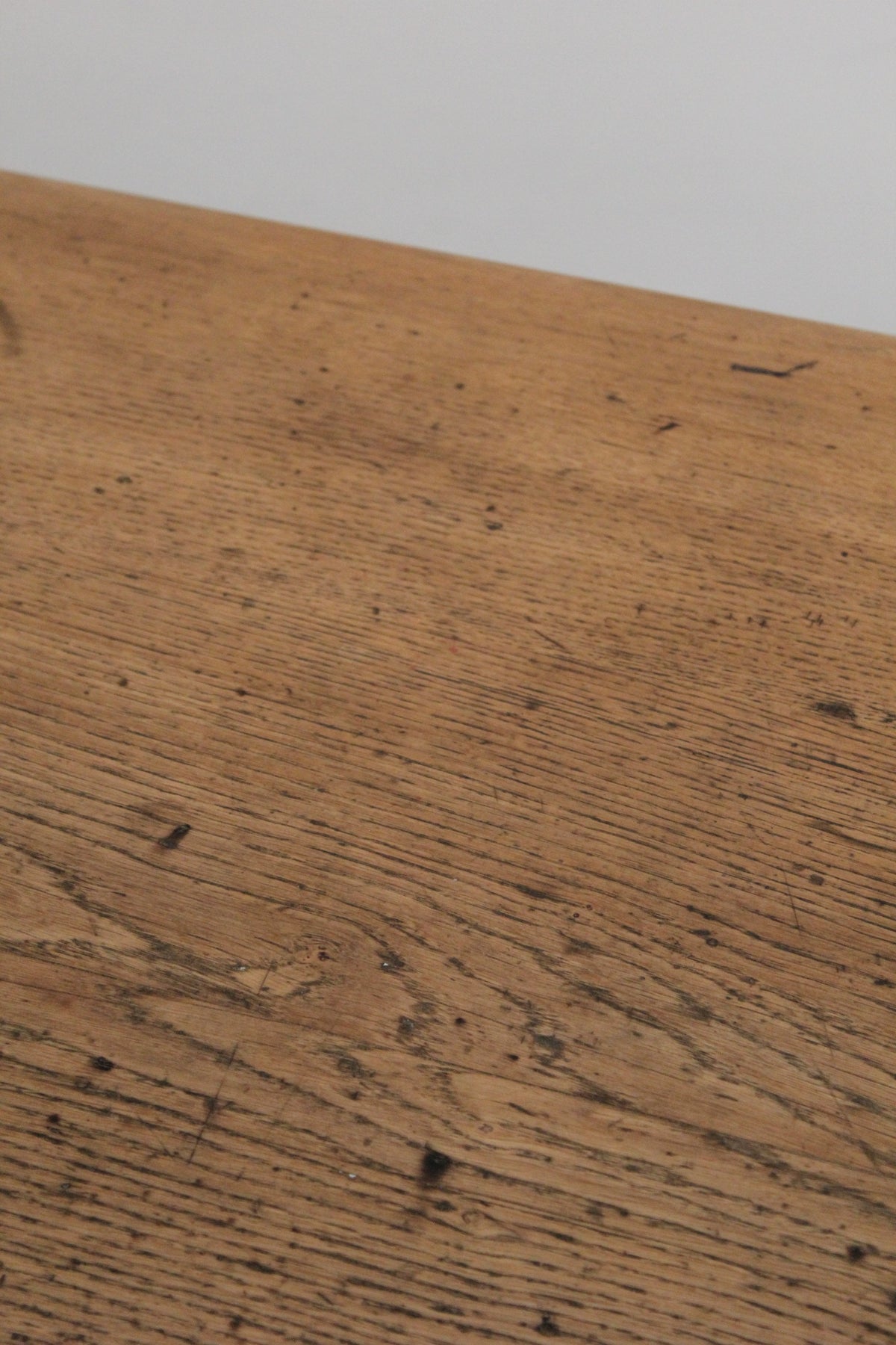 #1306 table