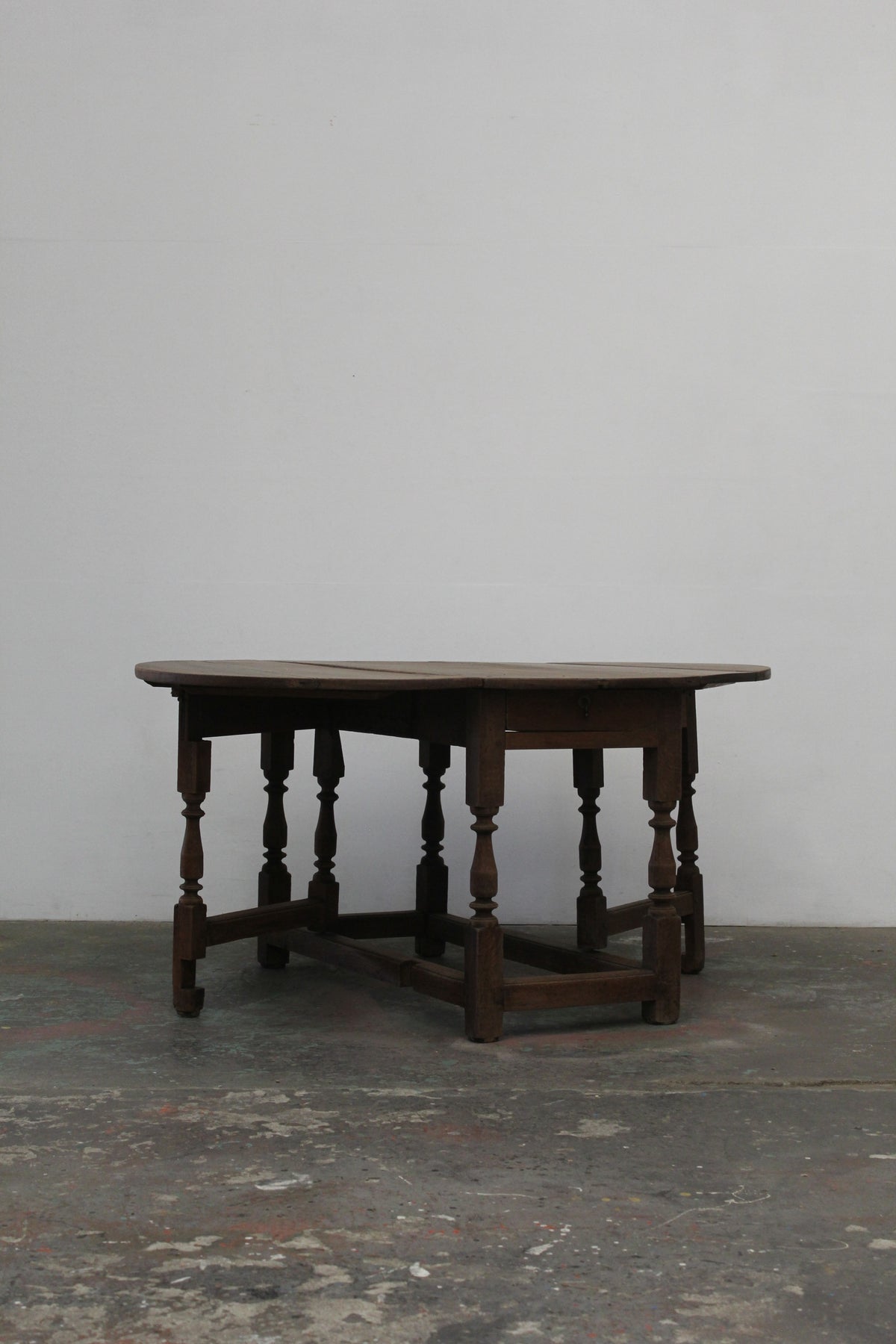#1576 gateleg table