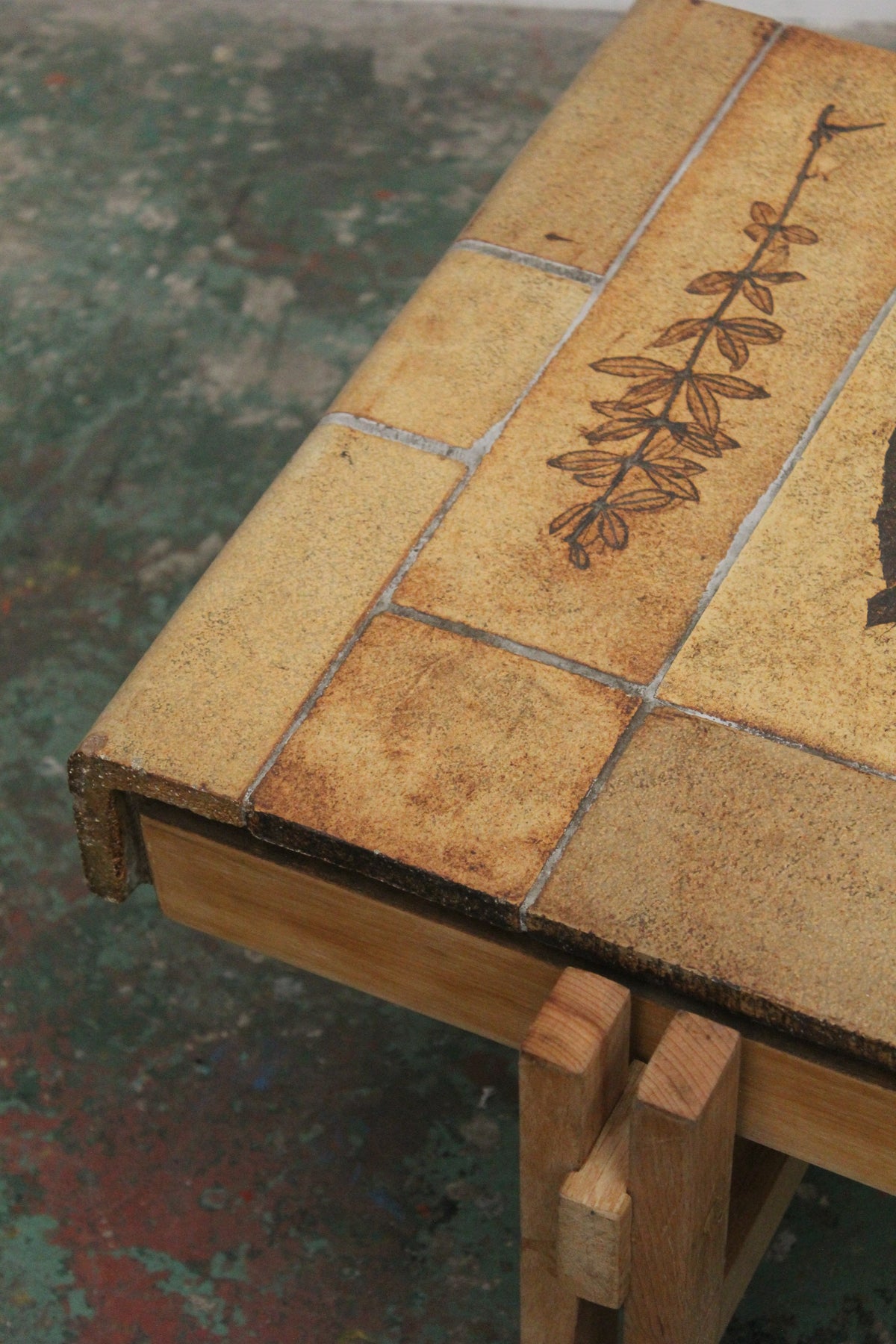 #1064 coffee table
