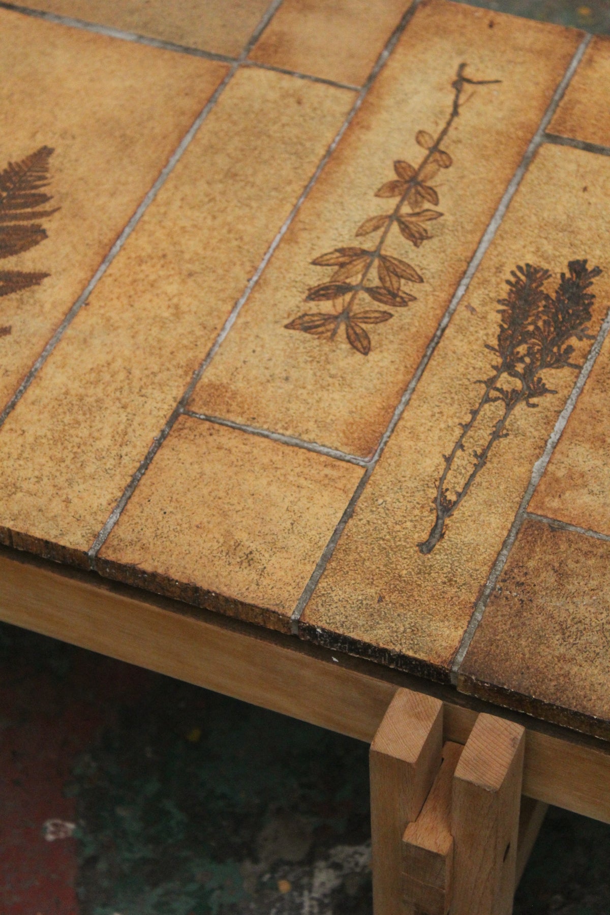 #1064 coffee table