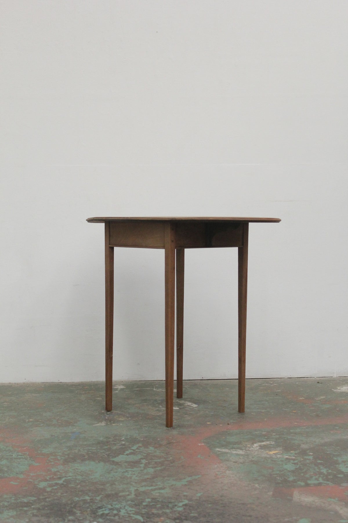 #1217 butterfly table