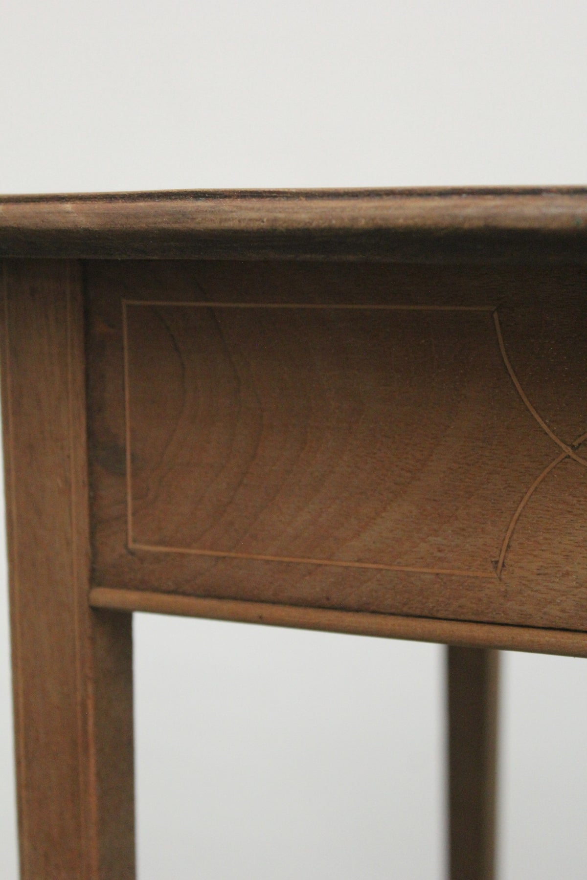 #1217 butterfly table