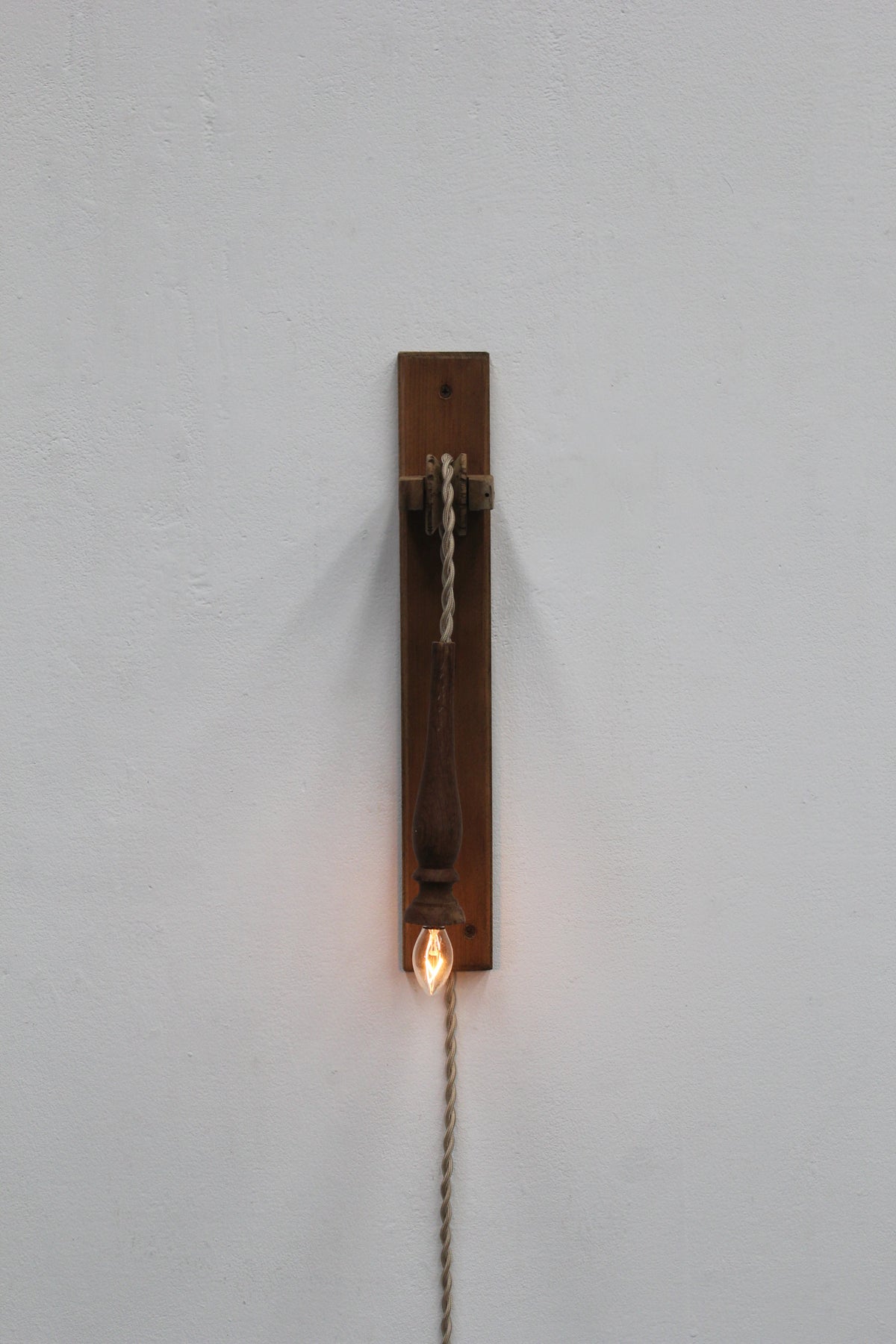 #1581 lamp