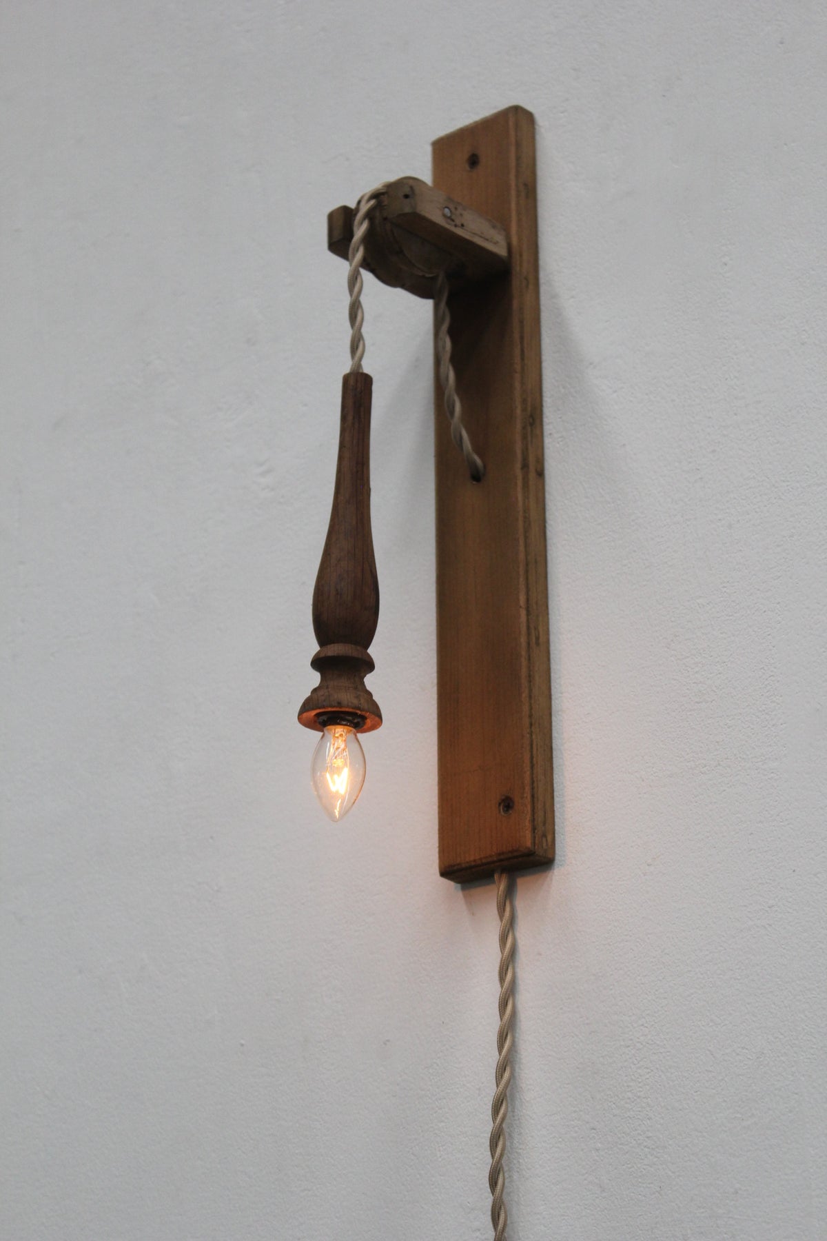#1581 lamp