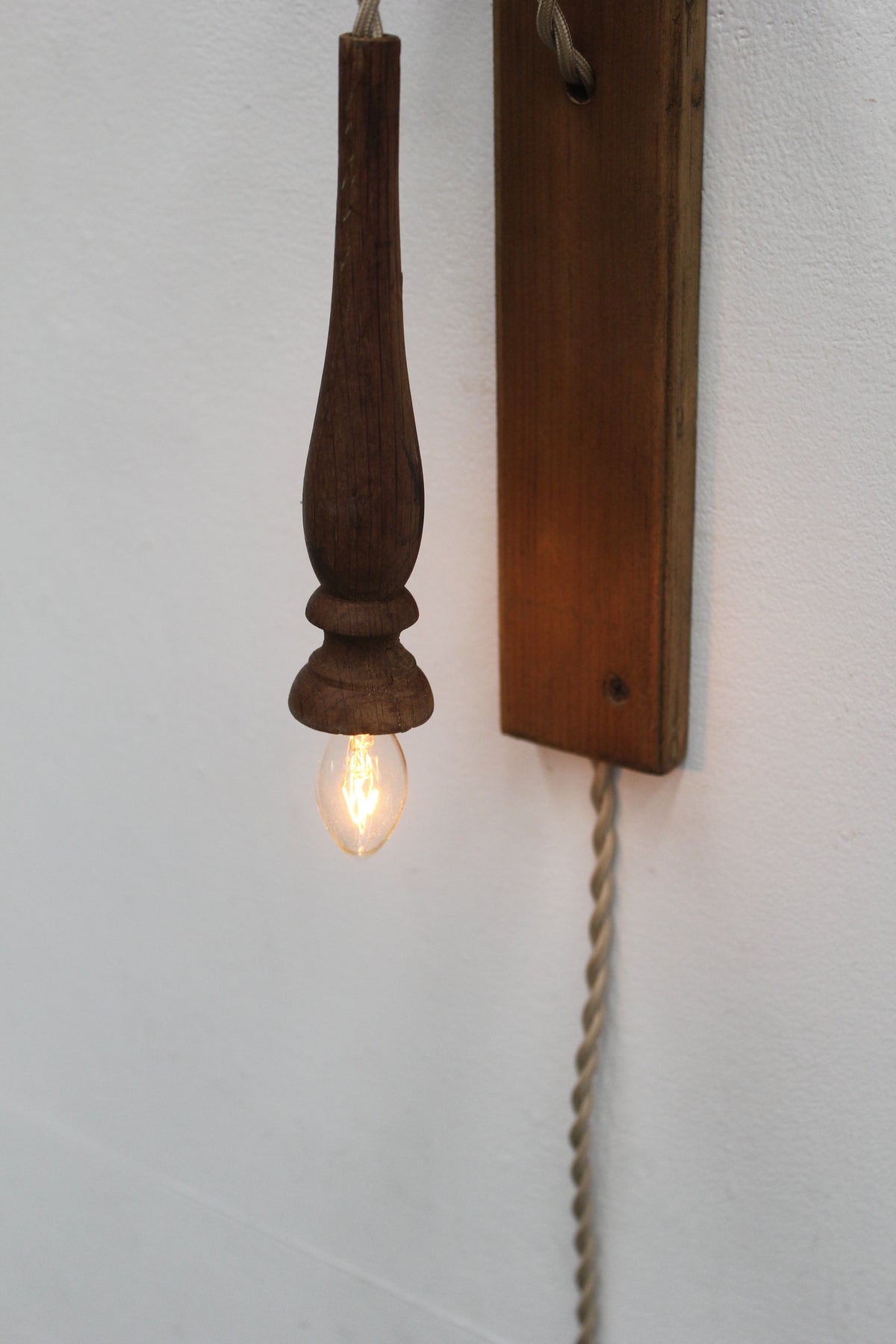 #1581 lamp