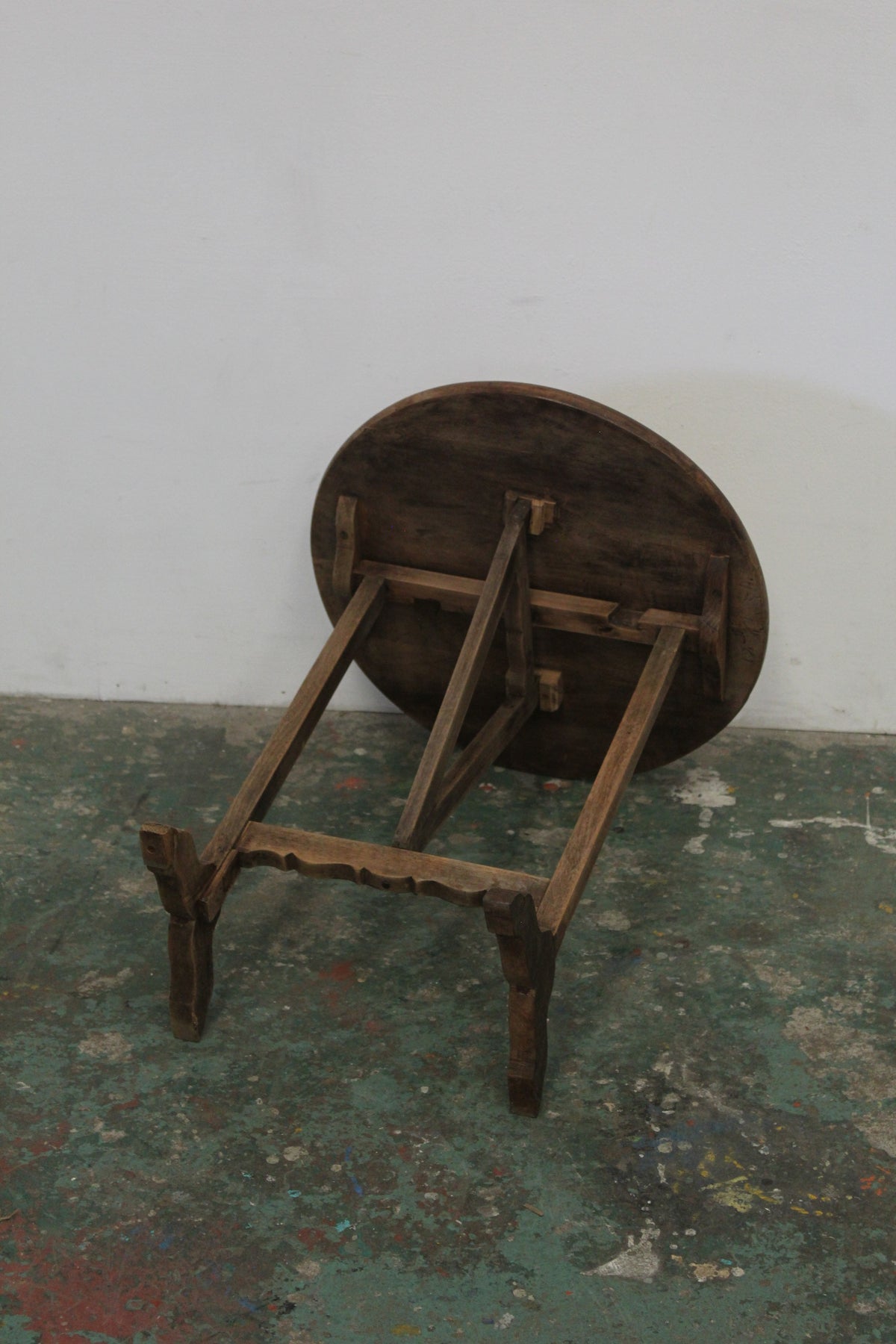 #1584 side table