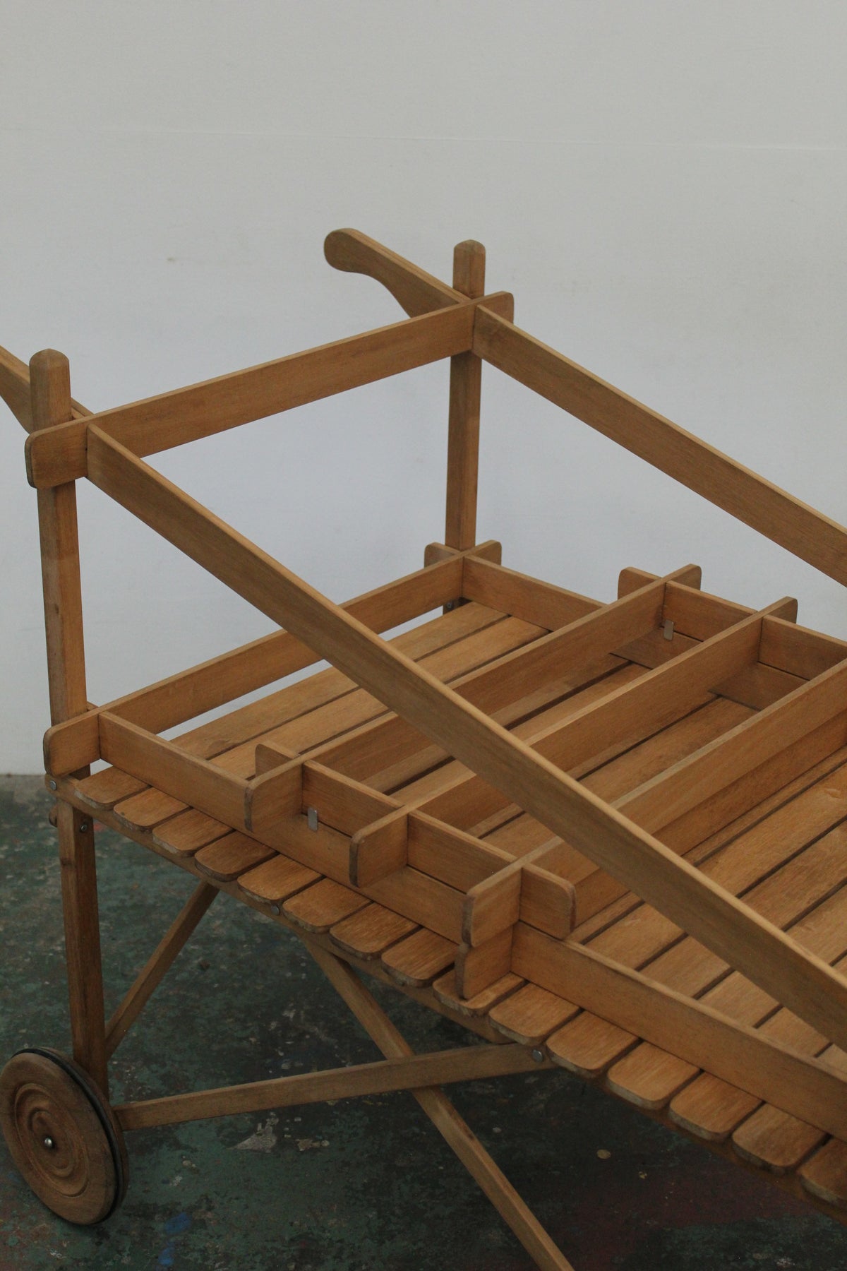 #1089 folding wagon