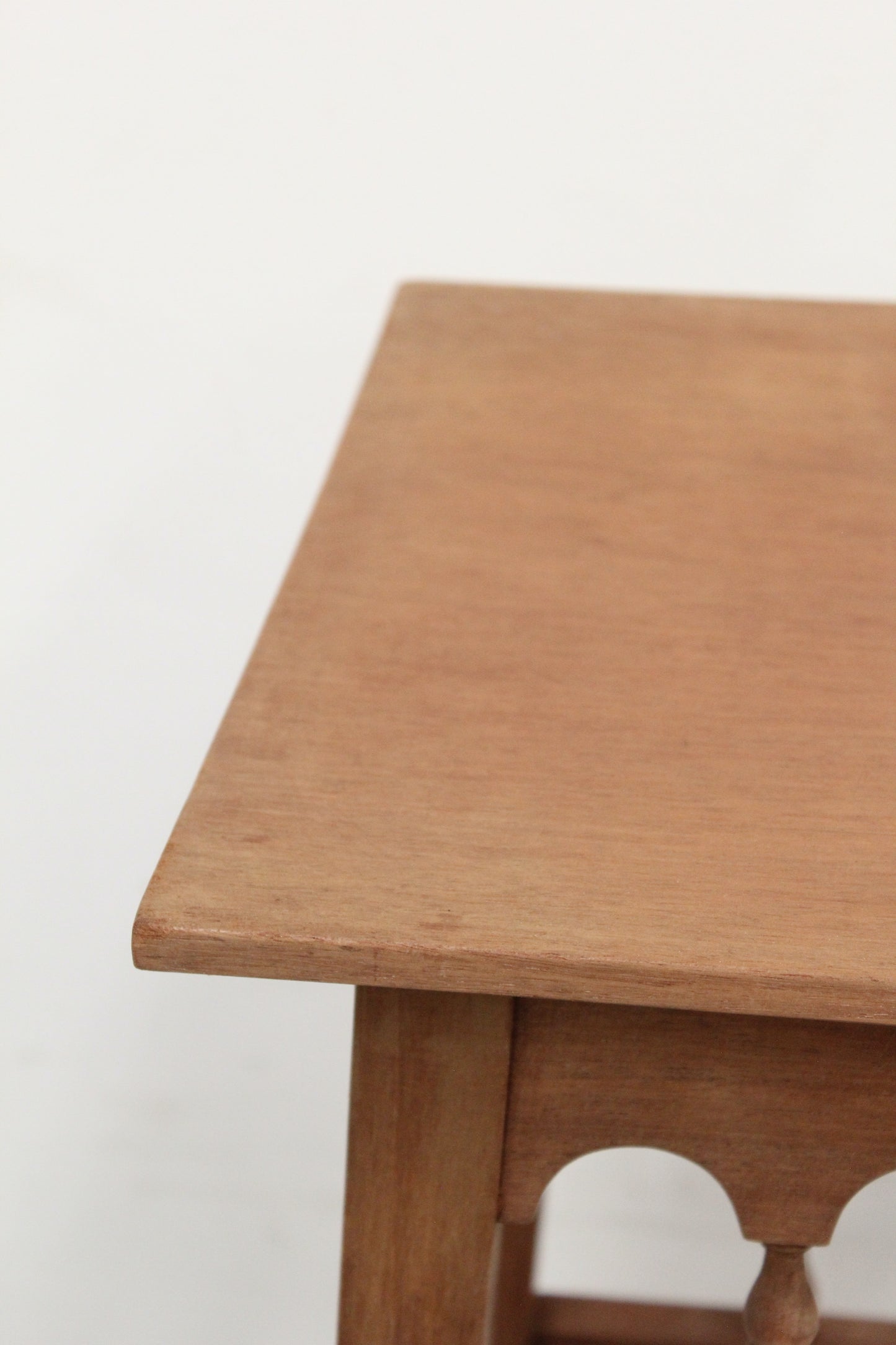 #1500 planter stand