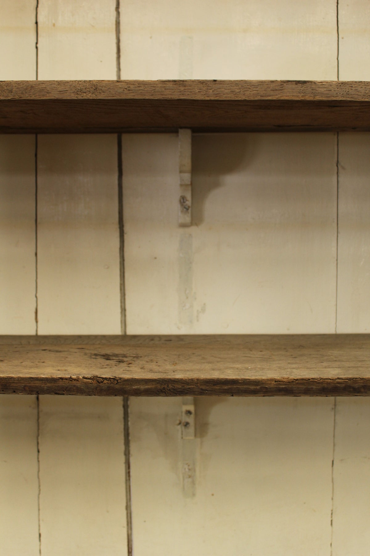 #0258 cupboard