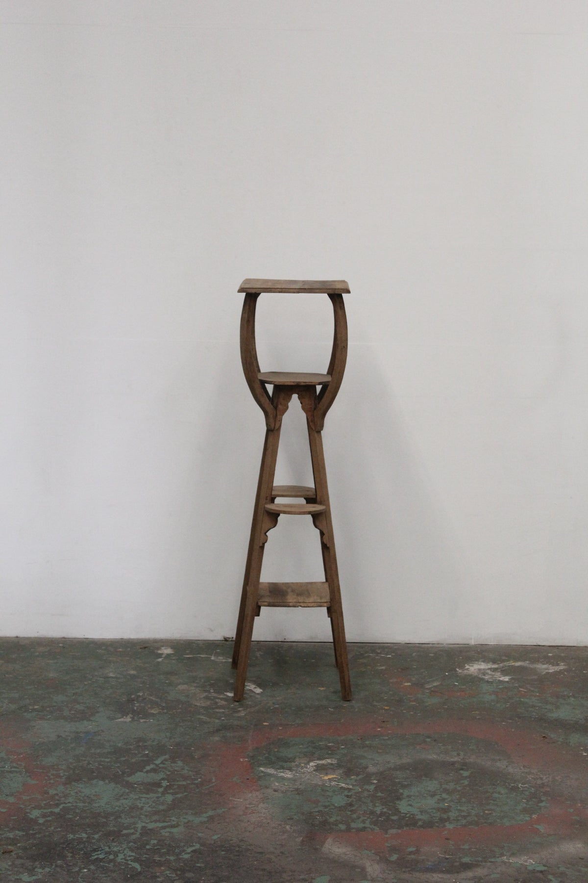 #1141 plant stand