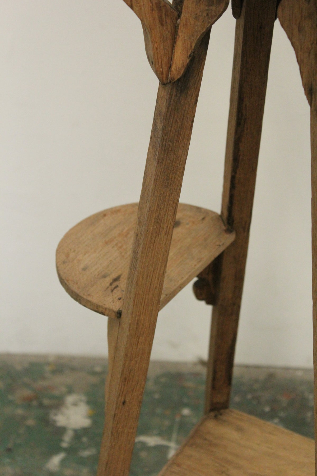 #1141 plant stand